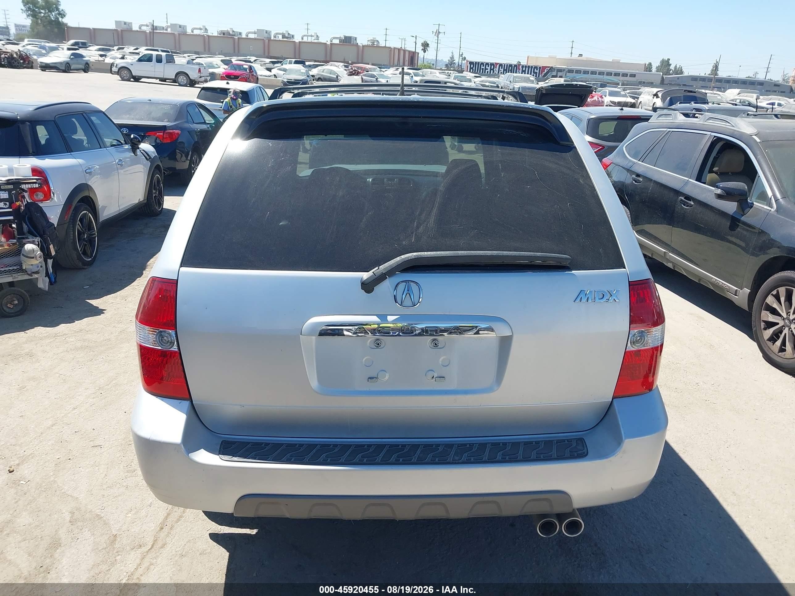 2002 Acura Mdx   Silver vin: 2HNYD18602H513229