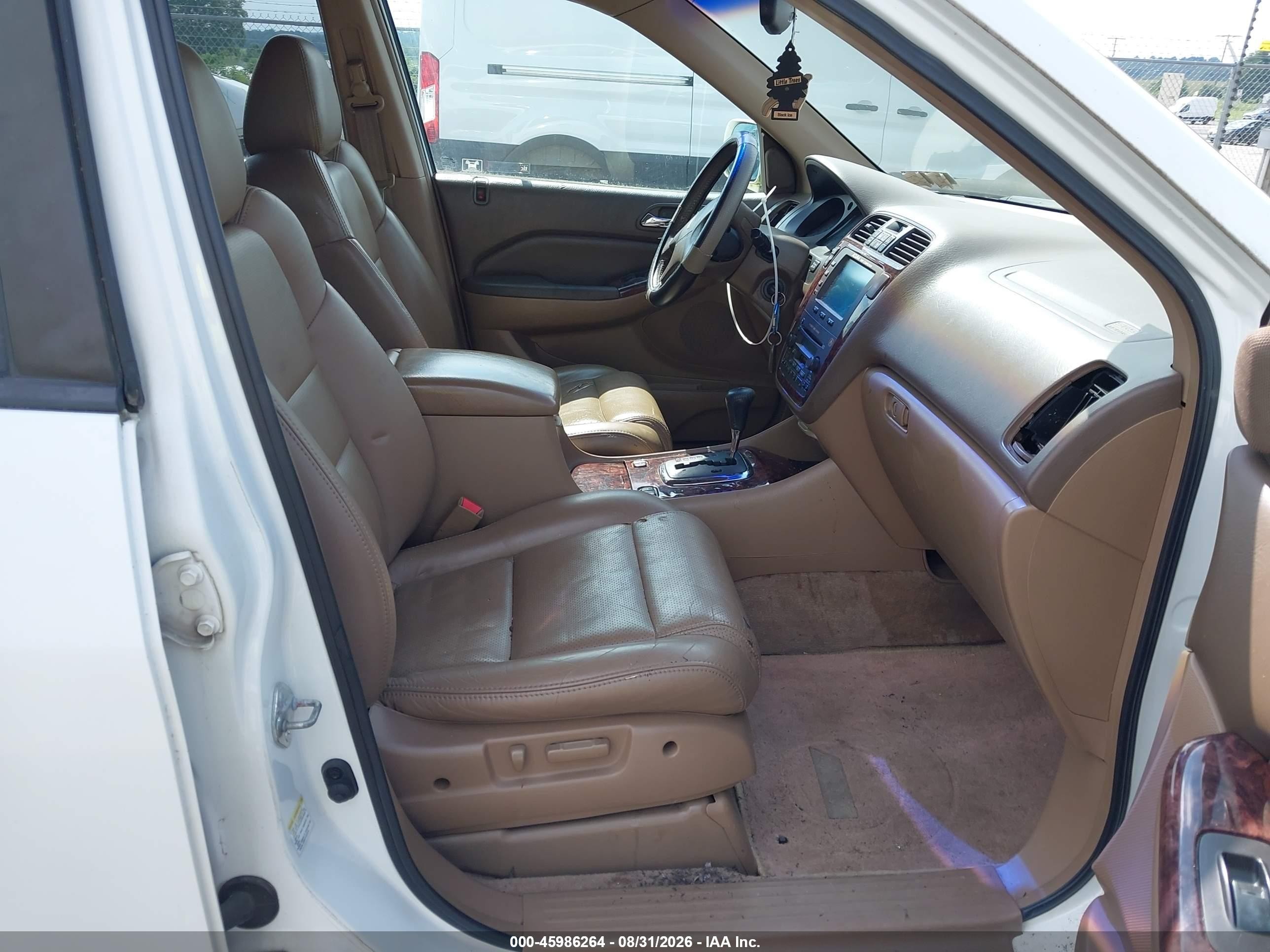 2002 Acura Mdx   White vin: 2HNYD18602H524845