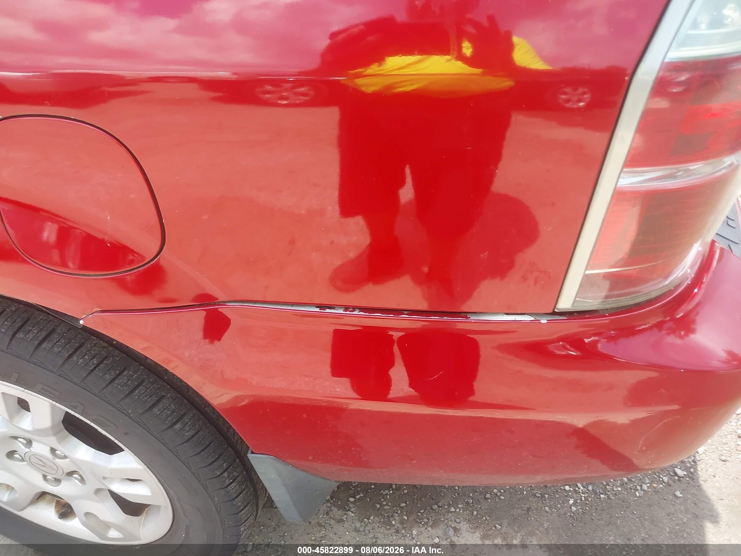 2004 Acura Mdx   Red vin: 2HNYD18604H508602