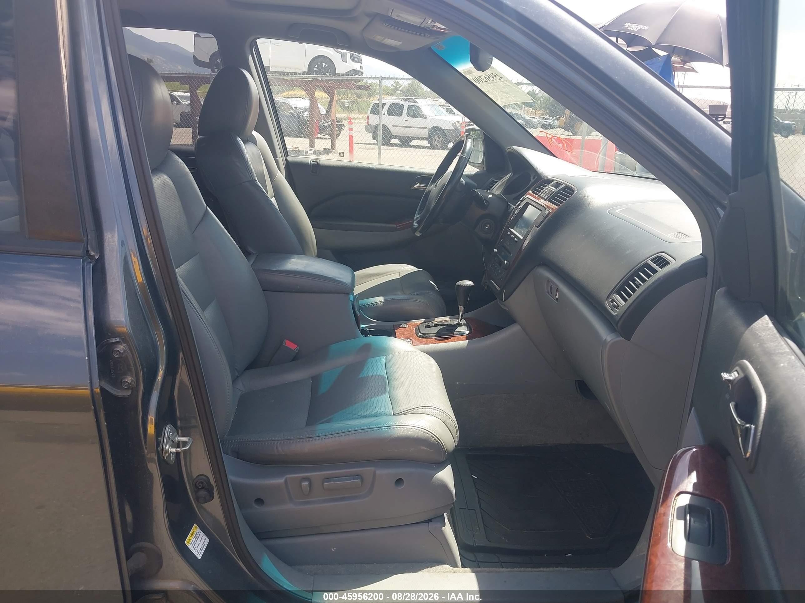 2003 Acura Mdx   Gray vin: 2HNYD18613H514018