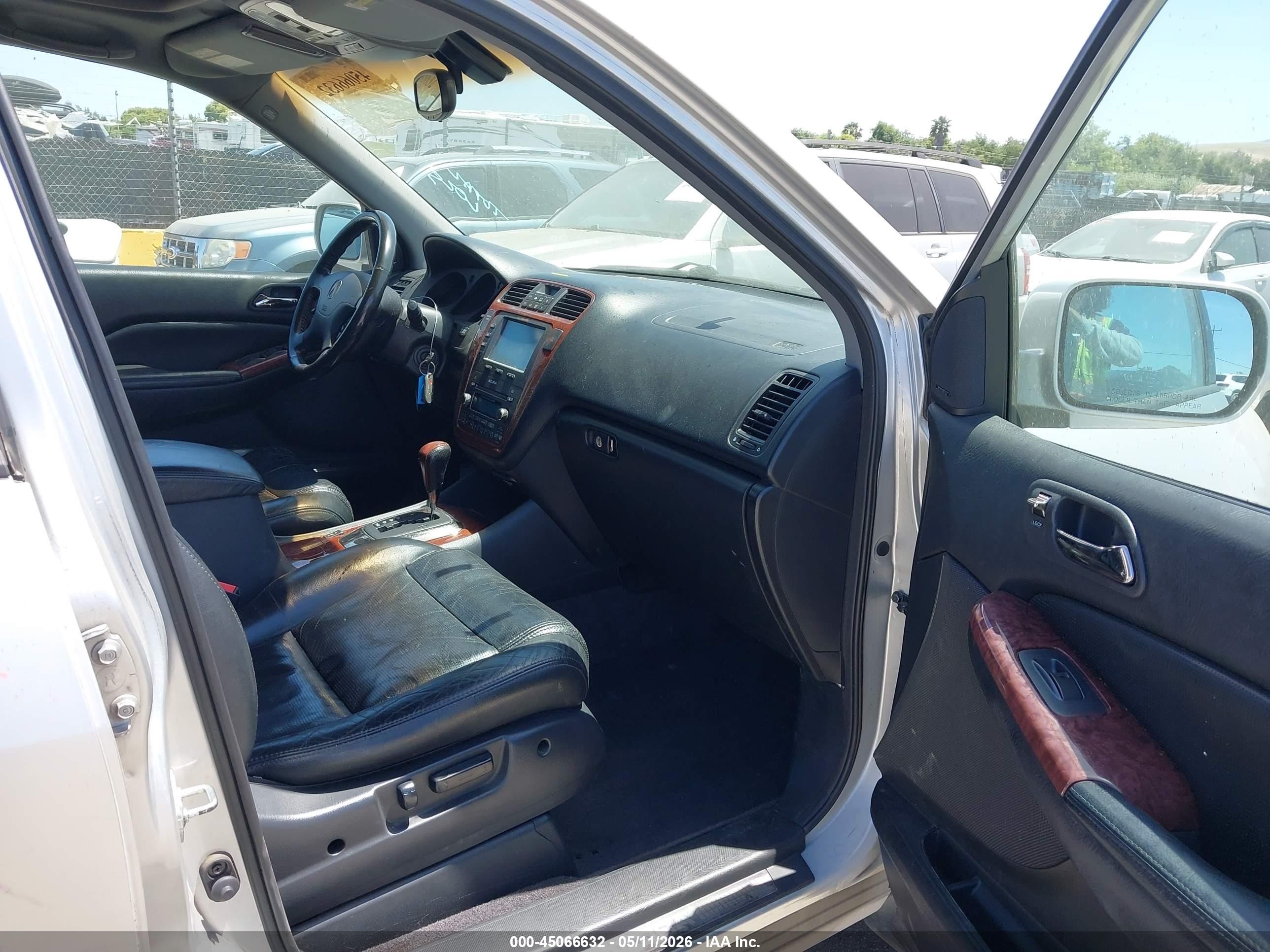 2005 Acura Mdx   Gray vin: 2HNYD18615H559611