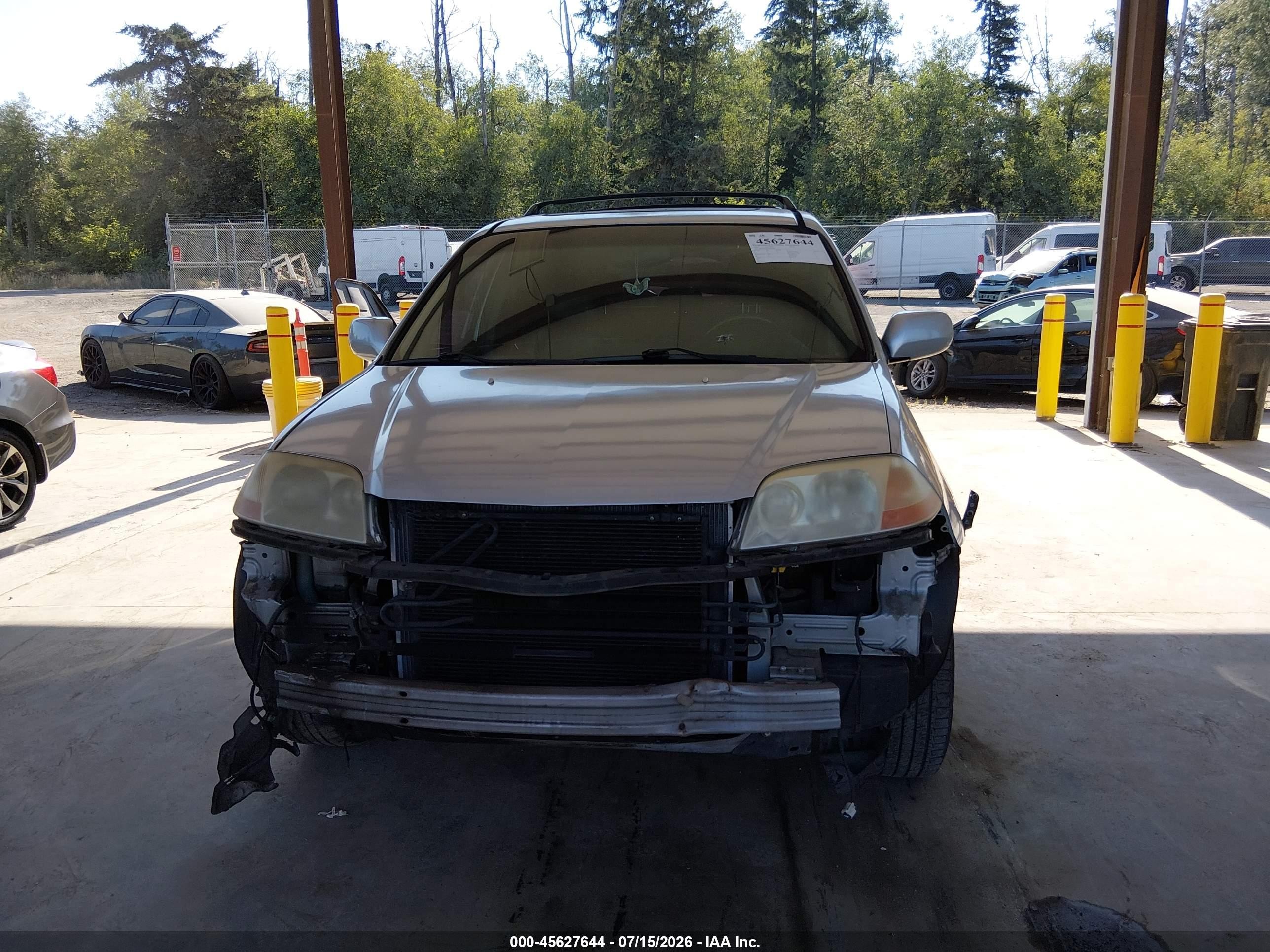 2001 Acura Mdx   Silver vin: 2HNYD18621H540897