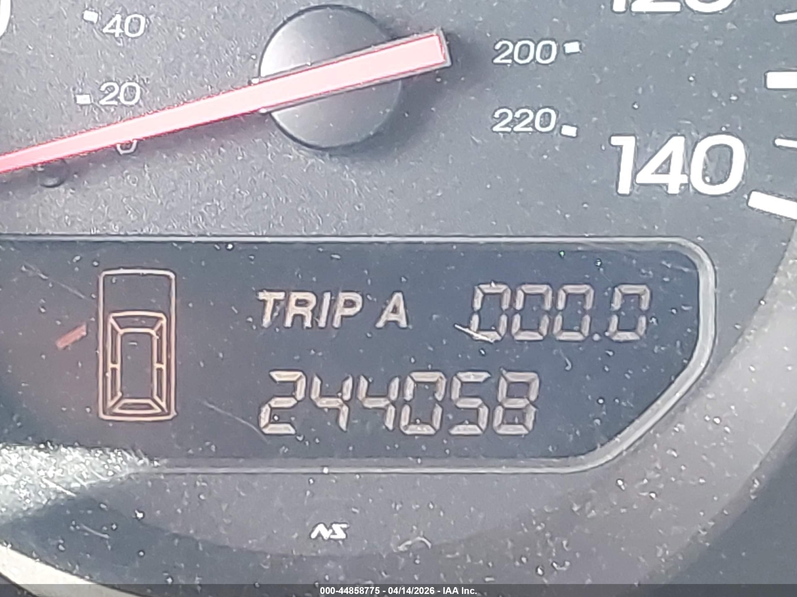2002 Acura Mdx   Silver vin: 2HNYD18632H546340