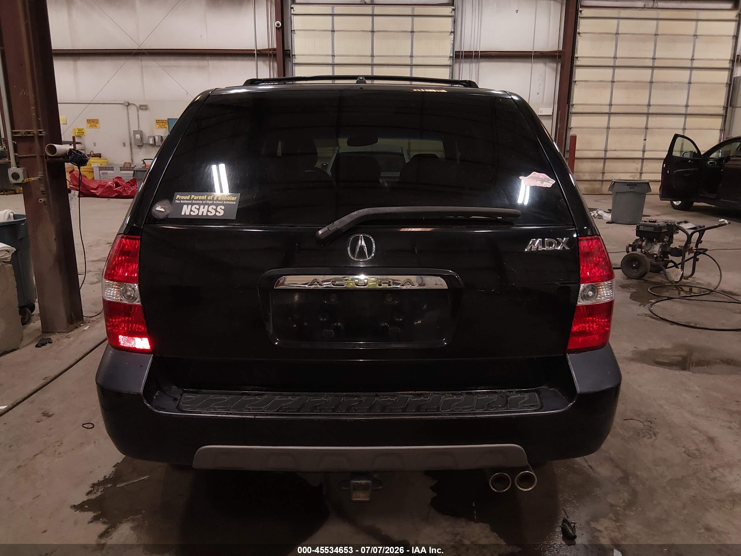 2001 Acura Mdx   Black vin: 2HNYD18651H532180