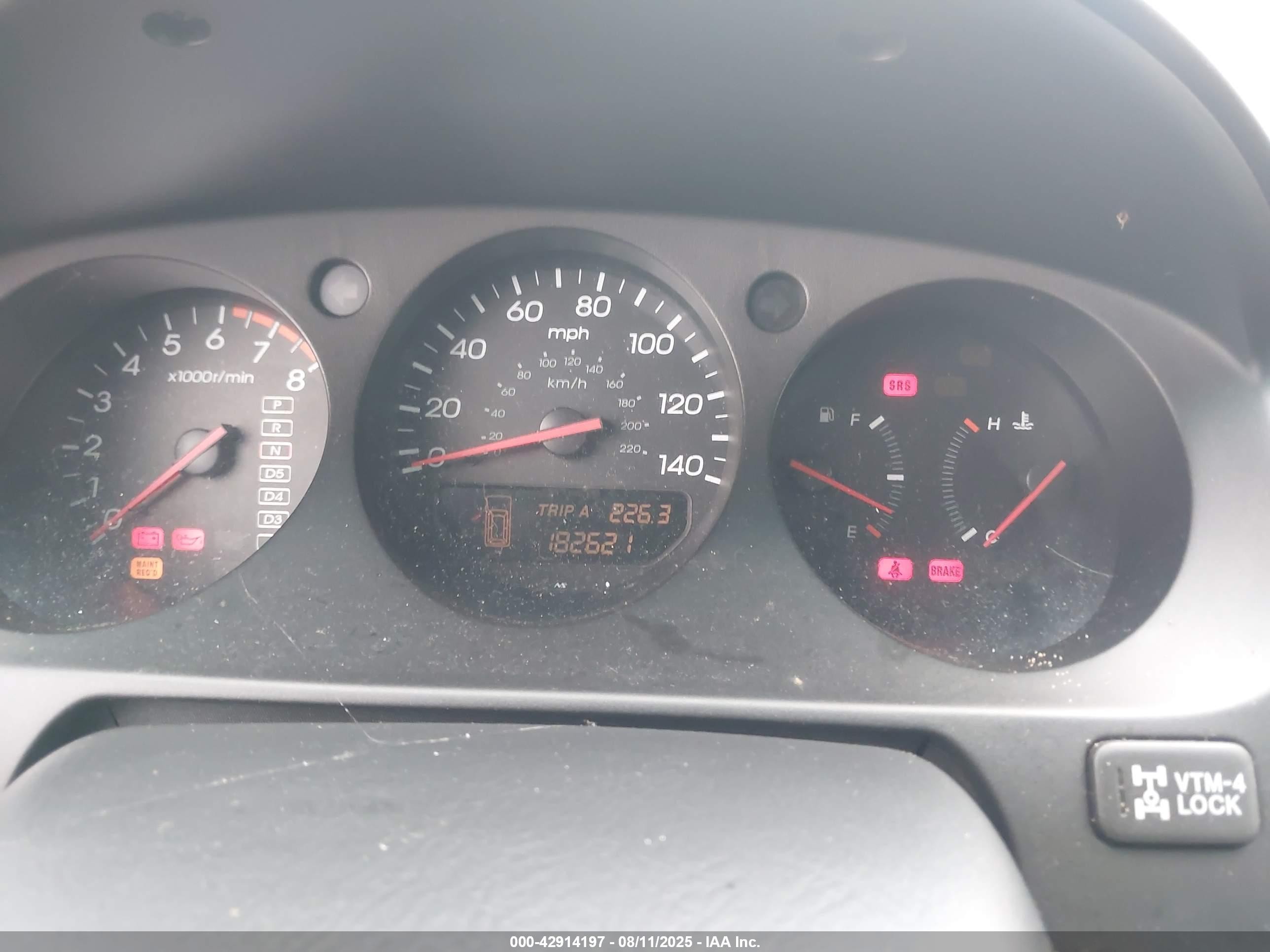 2001 Acura Mdx Silver vin: 2HNYD18661H507238