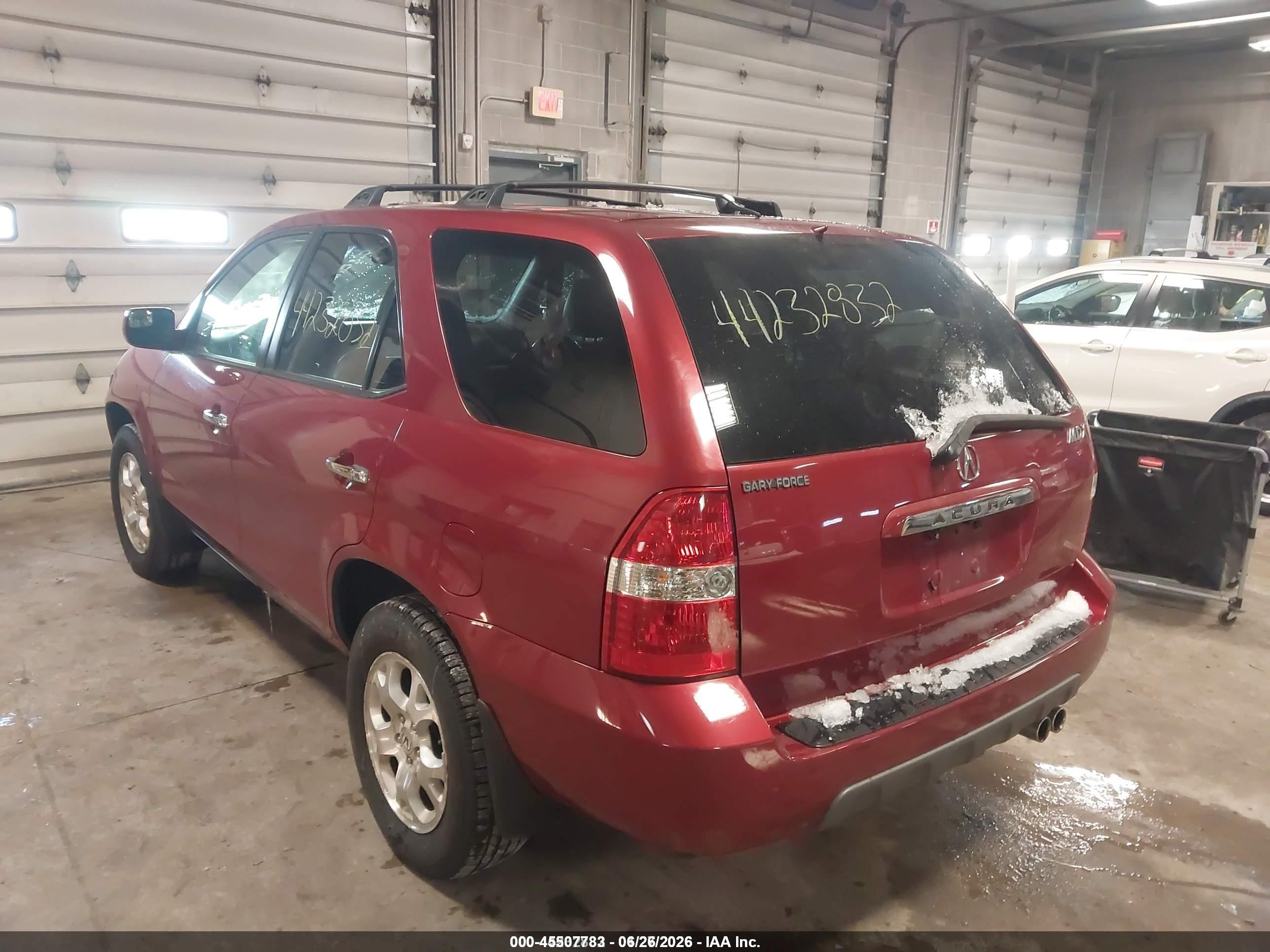 2002 Acura Mdx   Red vin: 2HNYD18672H517875
