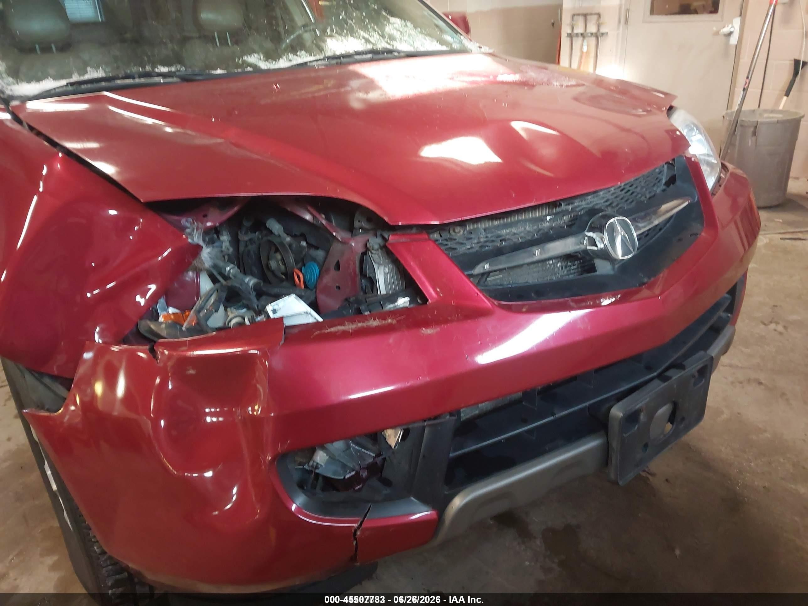 2002 Acura Mdx   Red vin: 2HNYD18672H517875