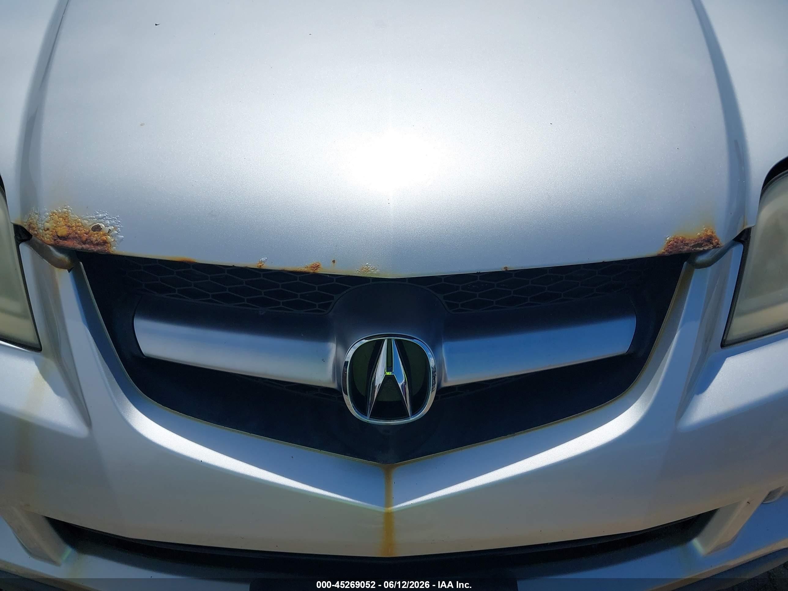 2006 Acura Mdx   Silver vin: 2HNYD18676H549876