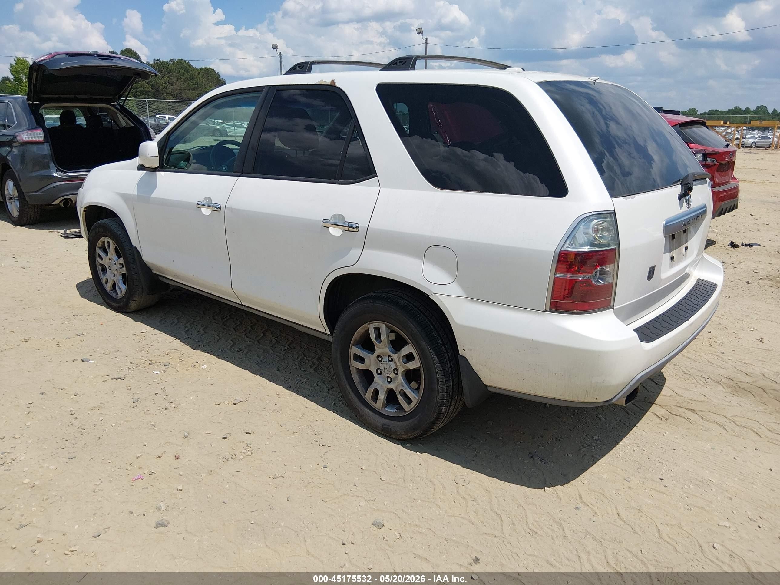 2006 Acura Mdx   White vin: 2HNYD18686H532472