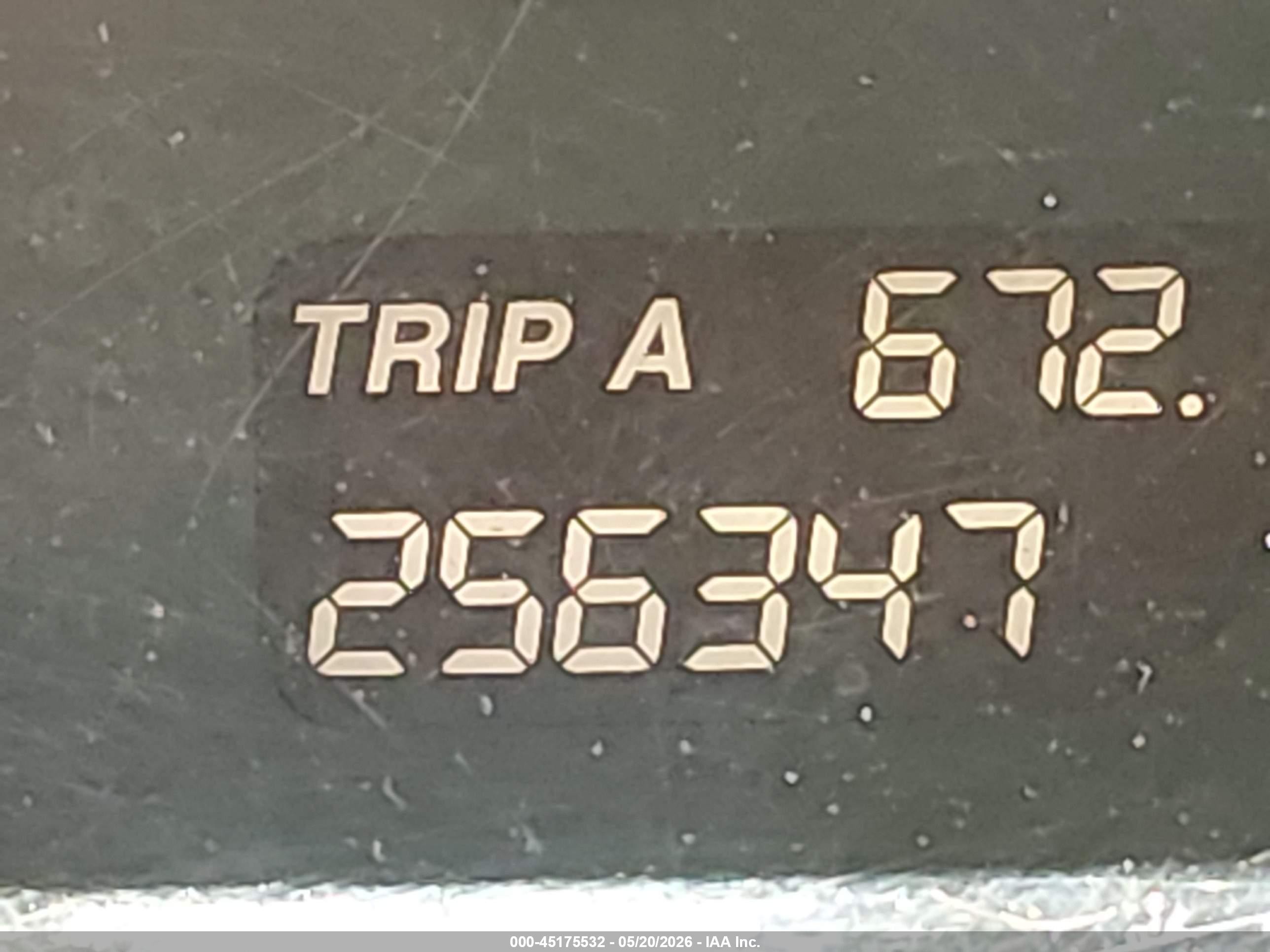 2006 Acura Mdx   White vin: 2HNYD18686H532472