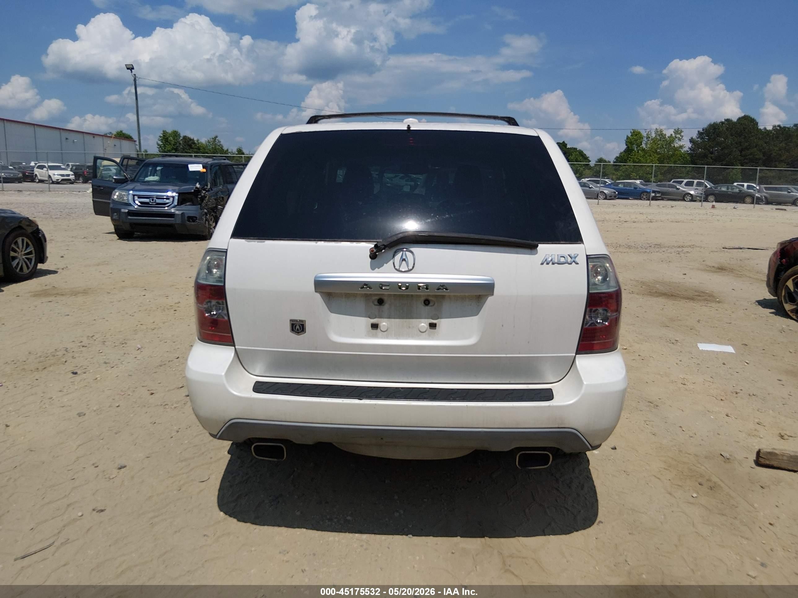 2006 Acura Mdx   White vin: 2HNYD18686H532472