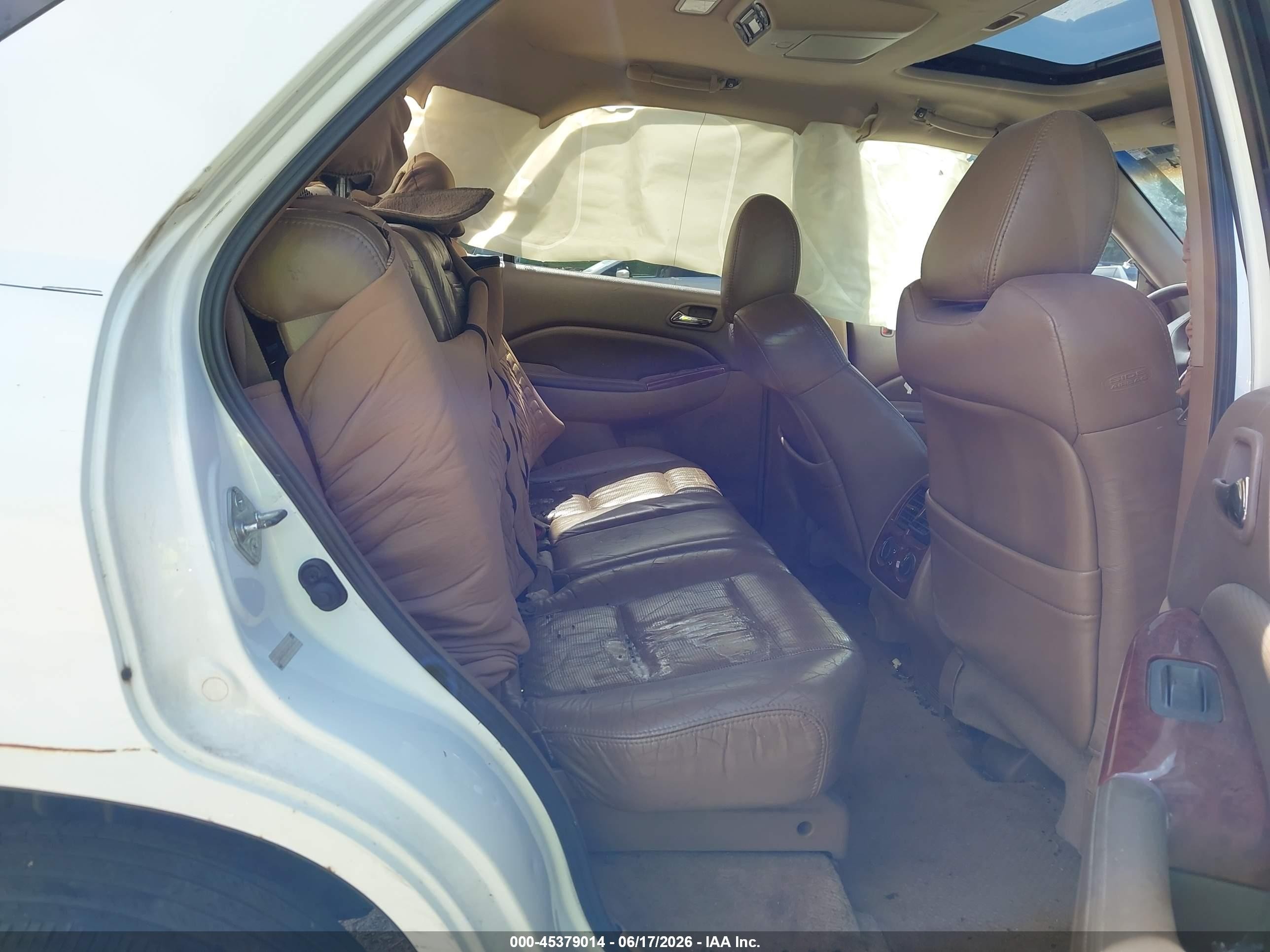 2004 Acura Mdx   White vin: 2HNYD18724H512093