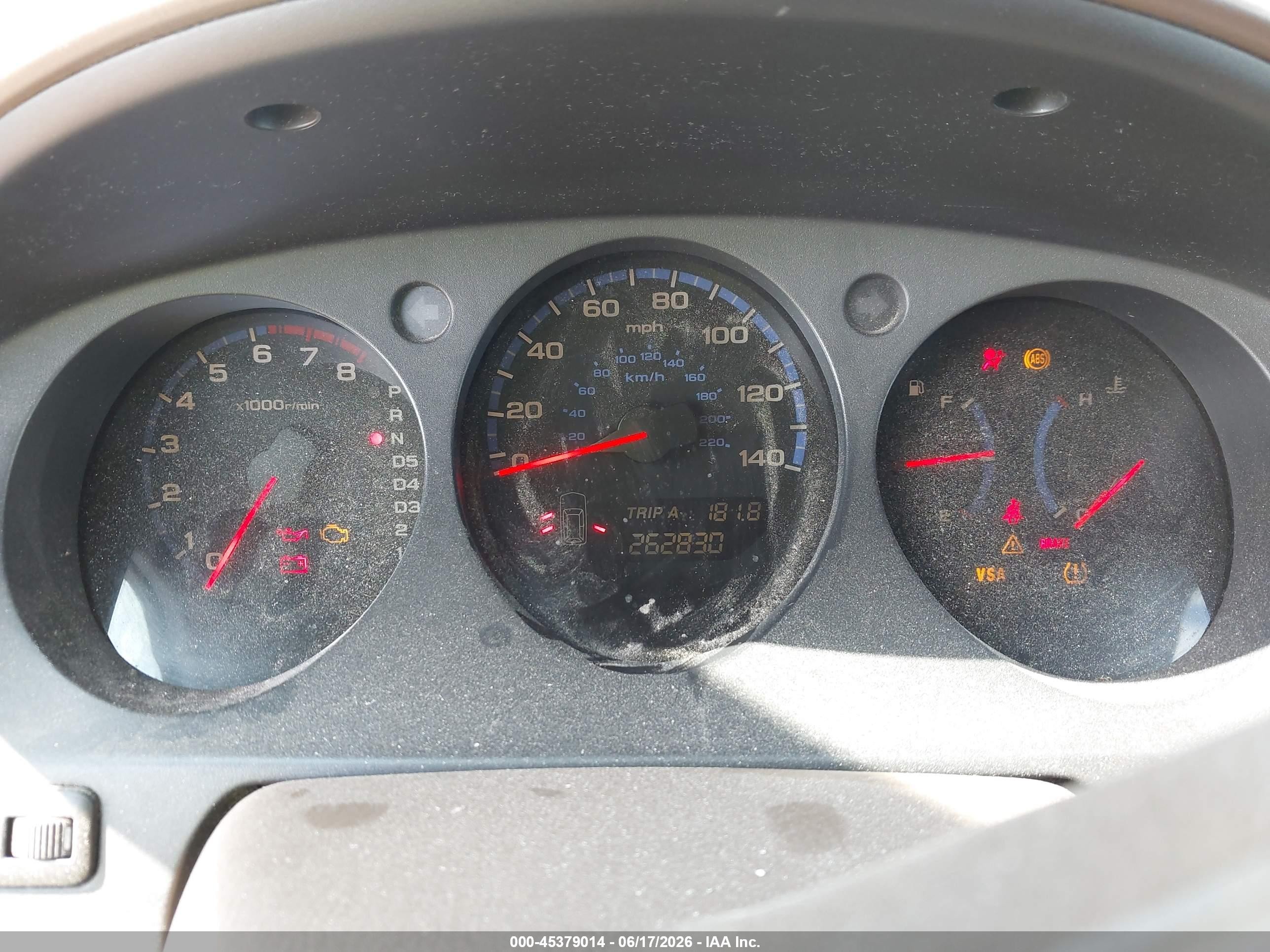 2004 Acura Mdx   White vin: 2HNYD18724H512093