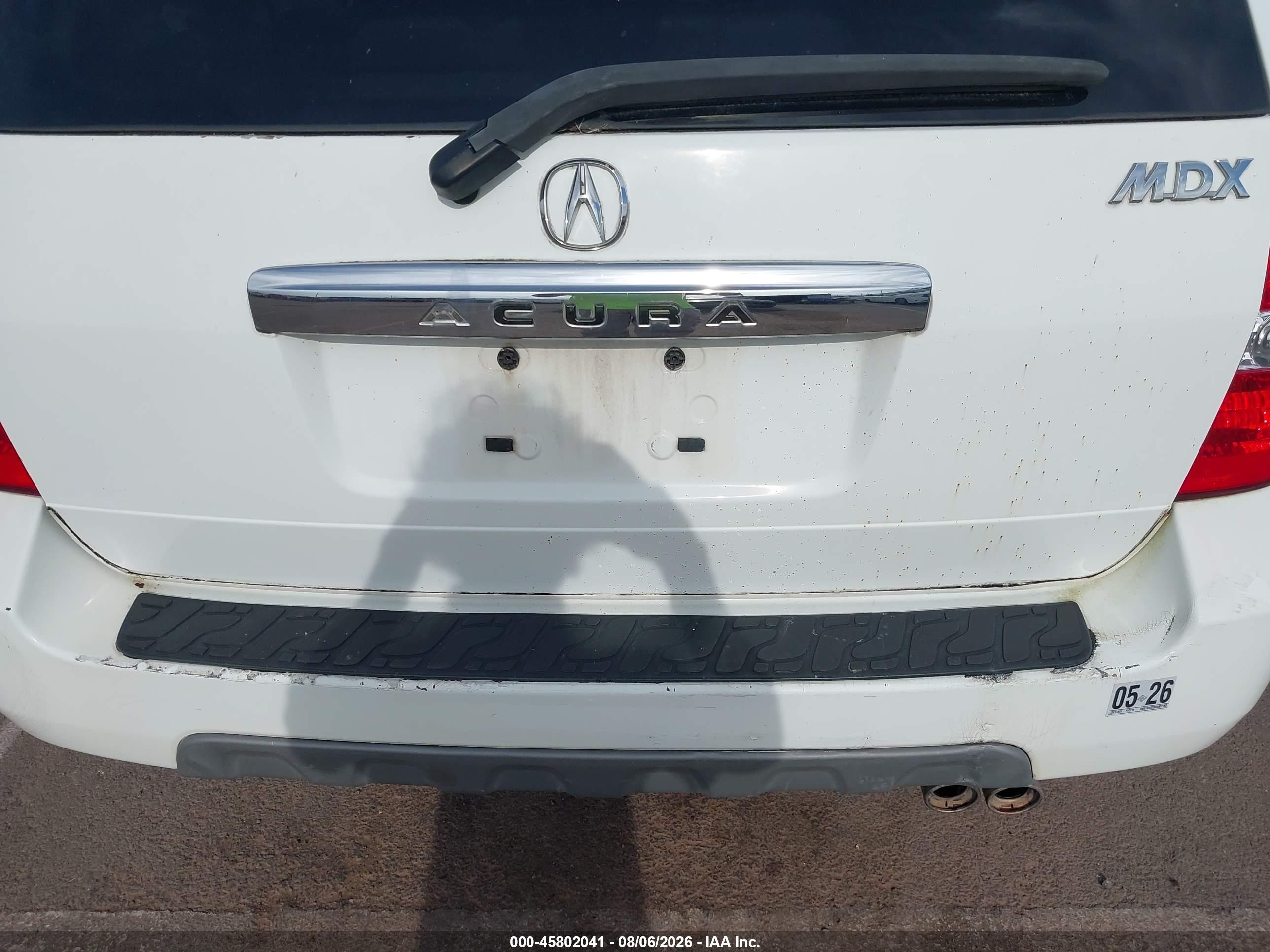 2003 Acura Mdx   White vin: 2HNYD18783H537952