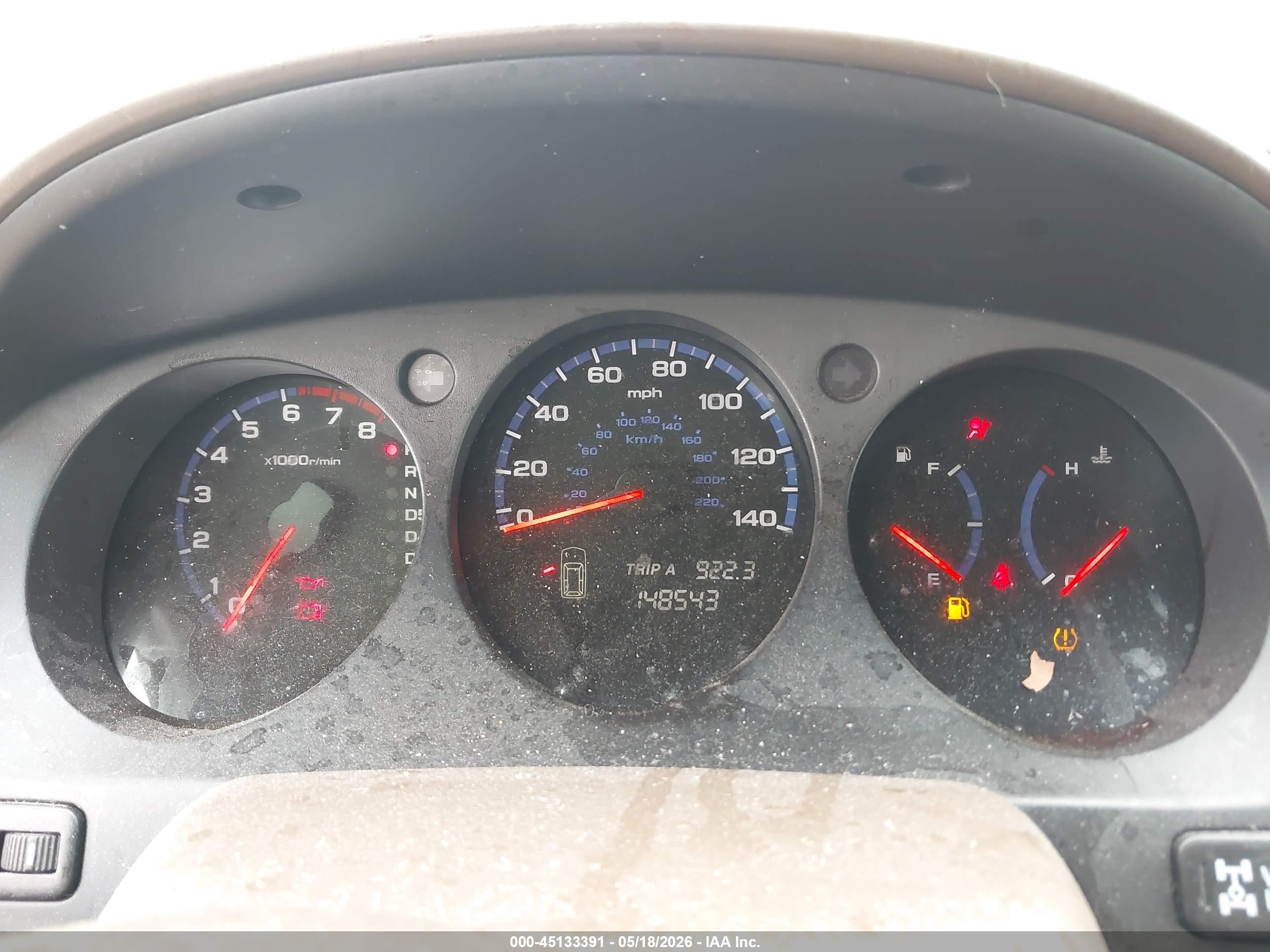 2004 Acura Mdx   Red vin: 2HNYD18784H539637