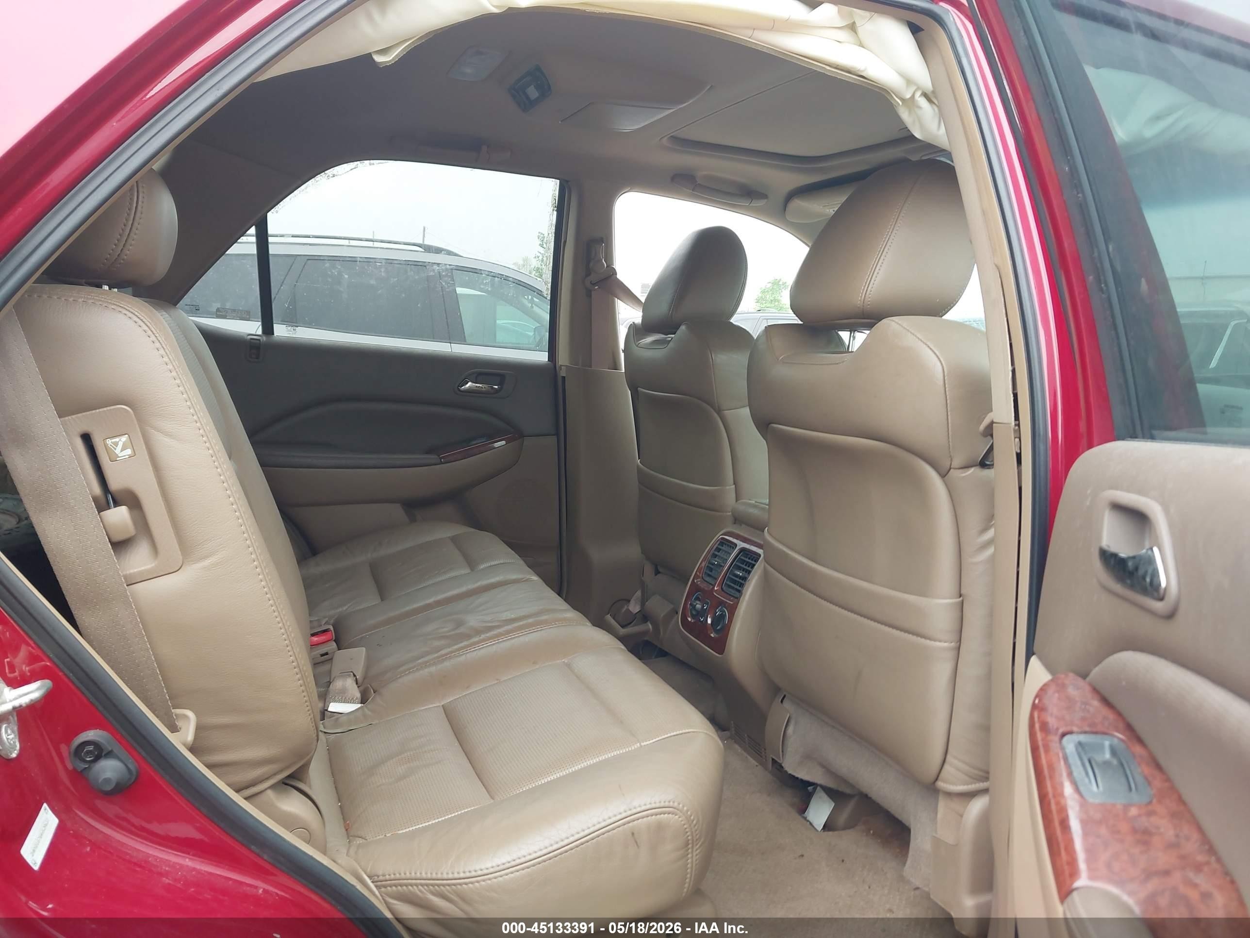 2004 Acura Mdx   Red vin: 2HNYD18784H539637