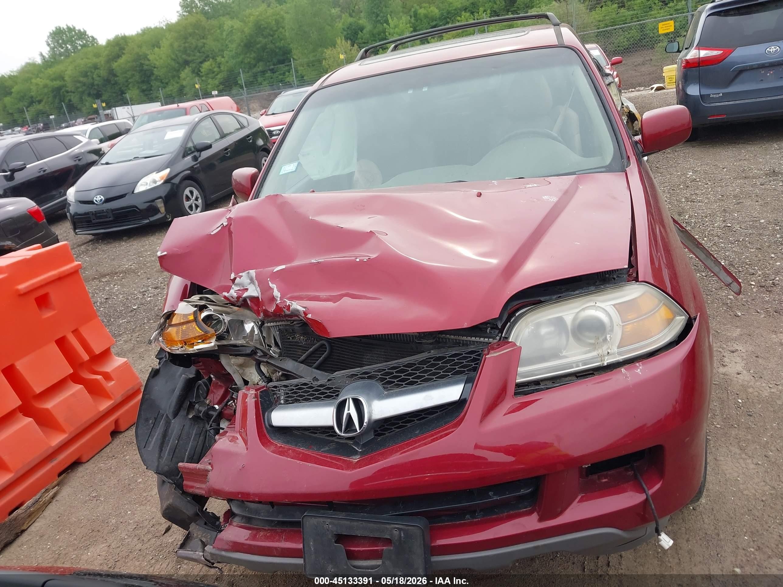 2004 Acura Mdx   Red vin: 2HNYD18784H539637