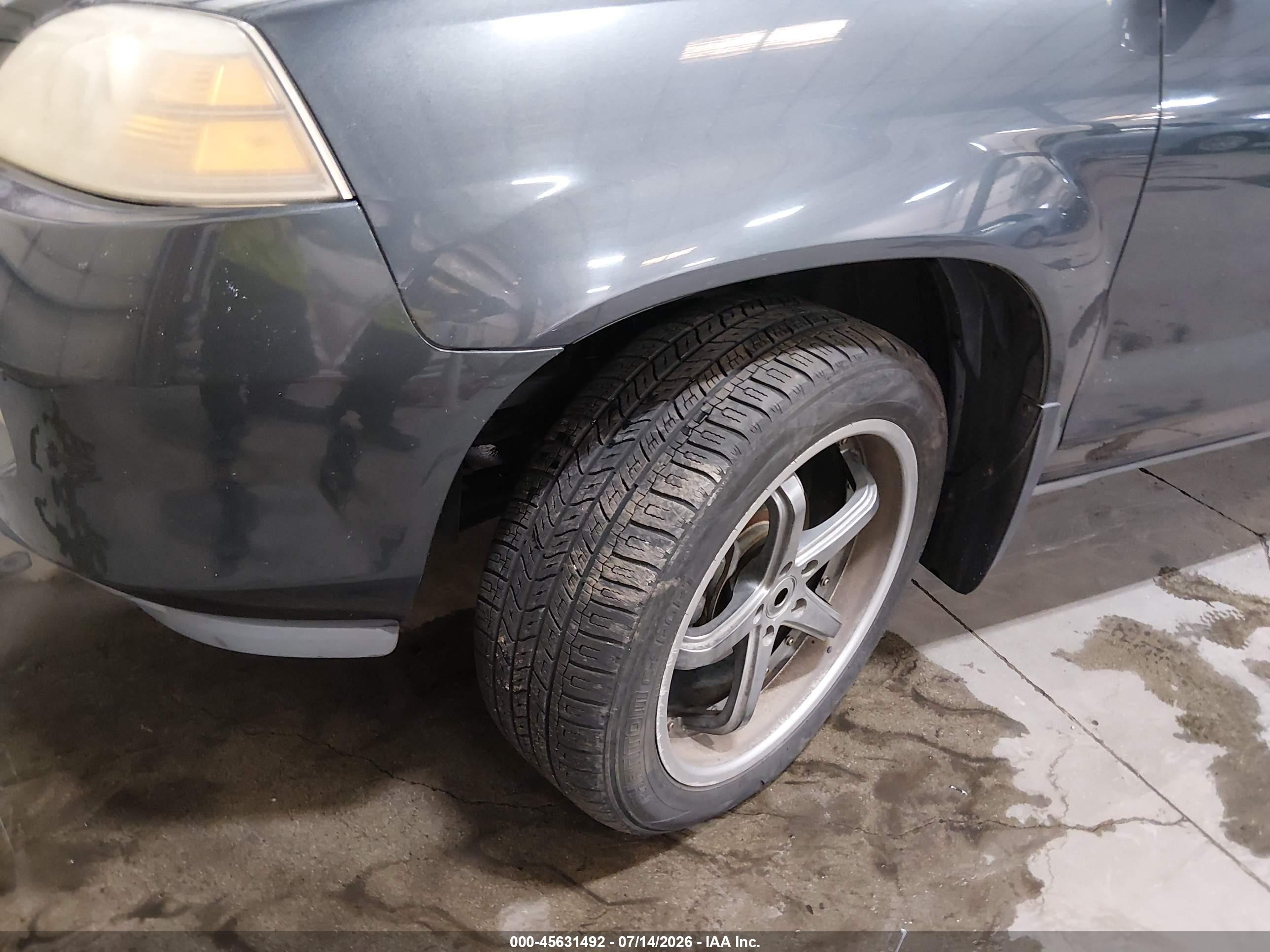 2005 Acura Mdx   Blue vin: 2HNYD18805H502933