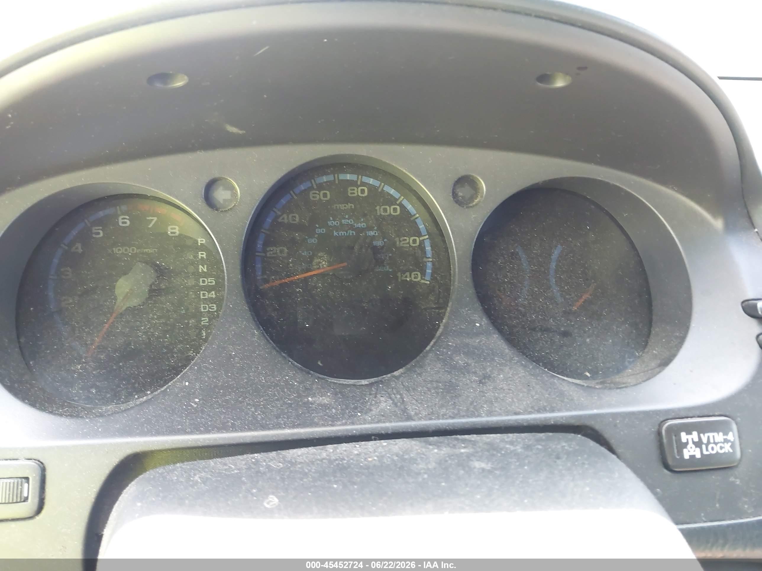 2005 Acura Mdx   Light Blue vin: 2HNYD18845H504376