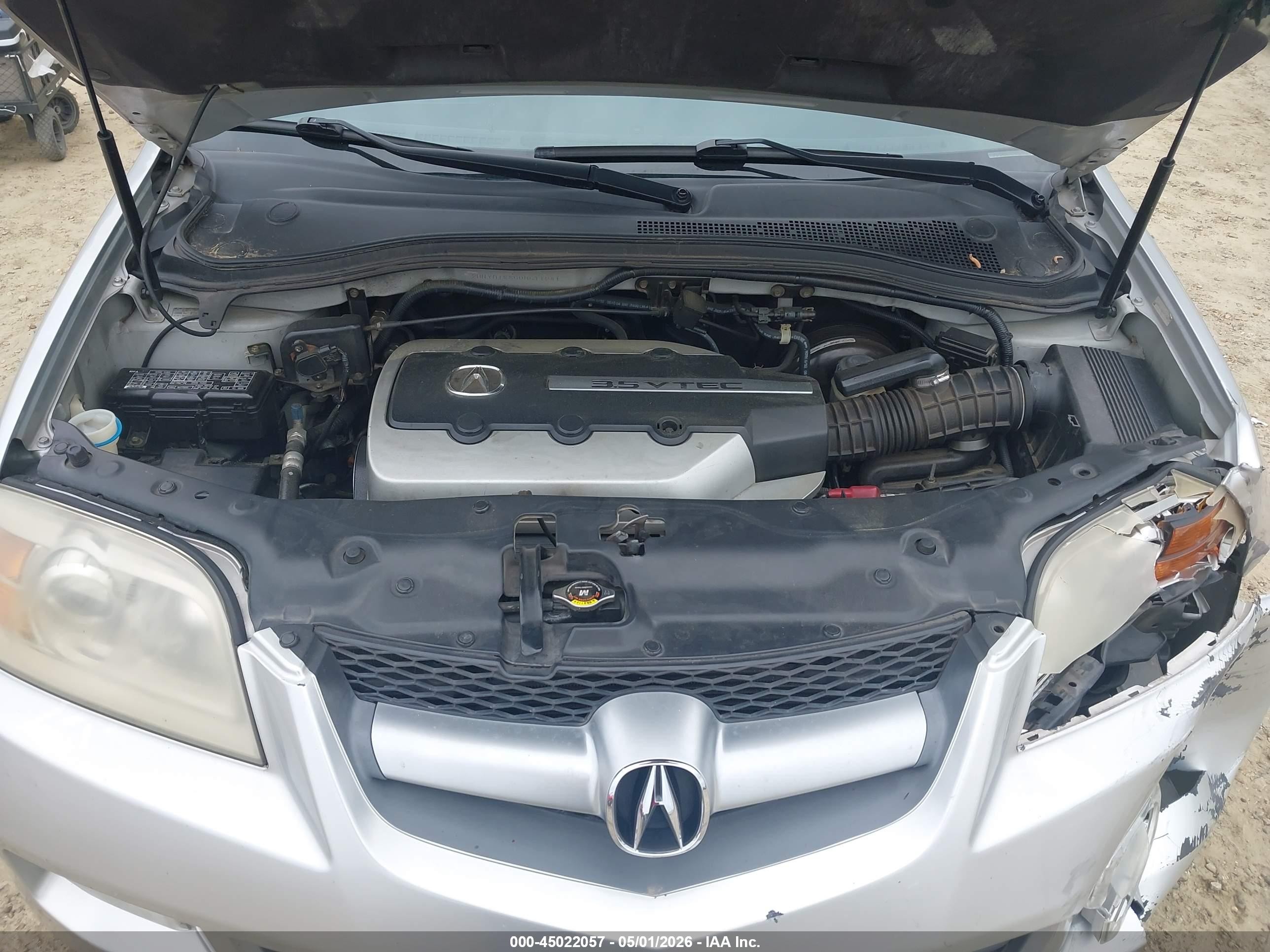 2005 Acura Mdx   Silver vin: 2HNYD18855H511241