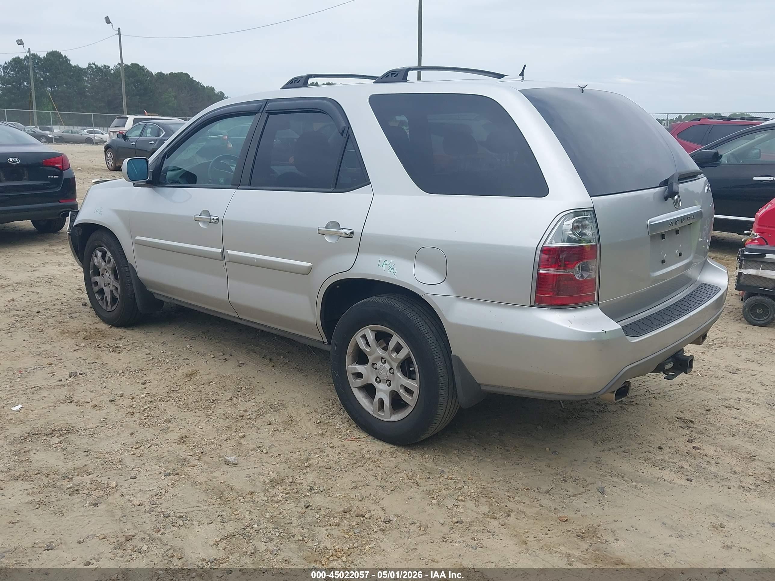 2005 Acura Mdx   Silver vin: 2HNYD18855H511241