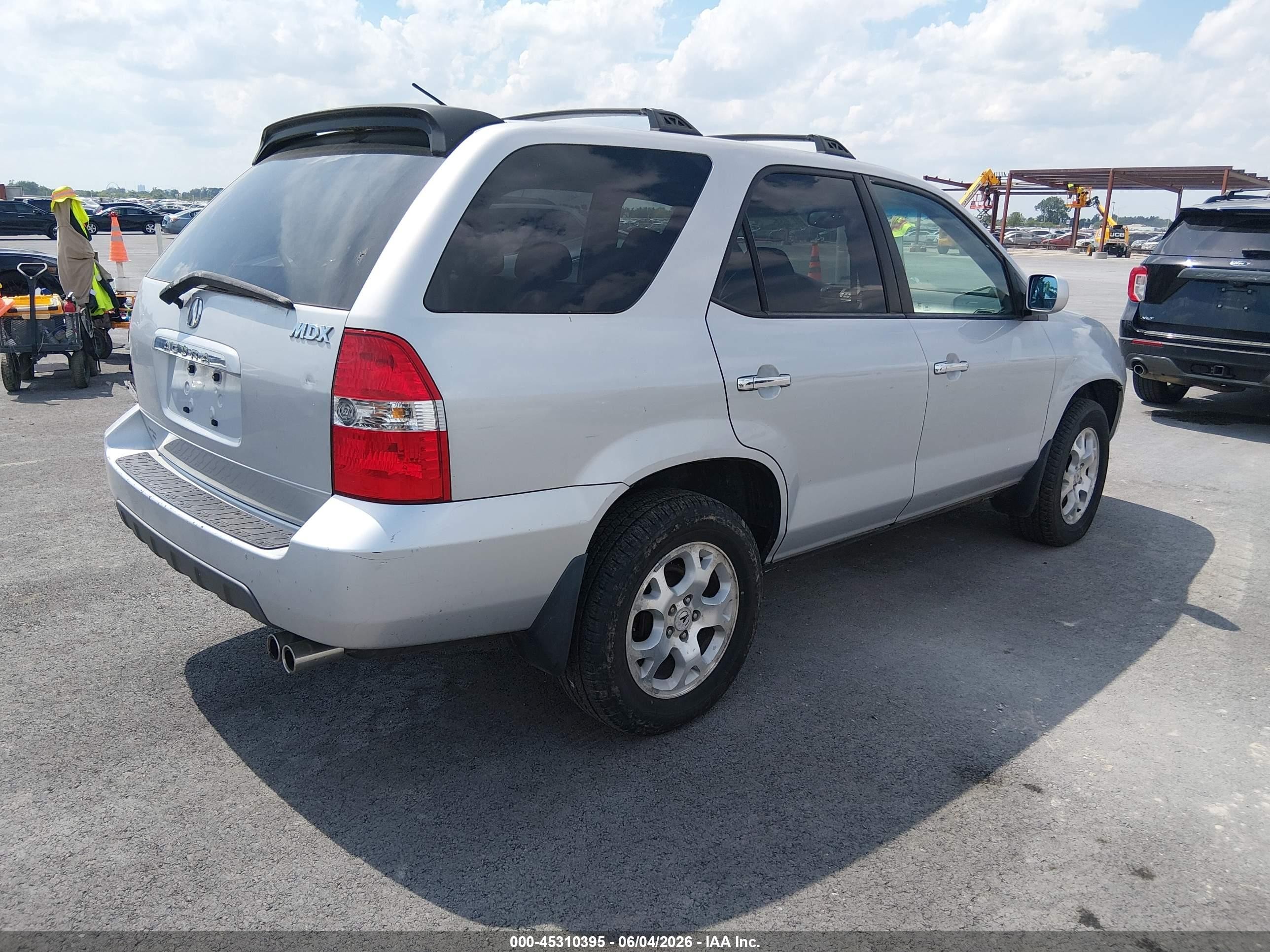 2001 Acura Mdx   Silver vin: 2HNYD18861H528771