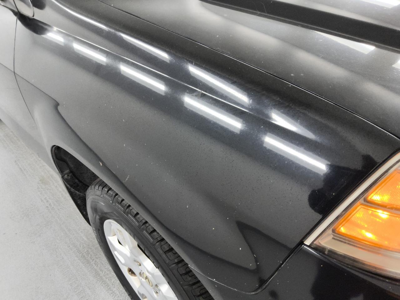 2004 Acura Mdx Touring Black vin: 2HNYD18864H529410 Damage: Right Front Fender, Chipped, 4