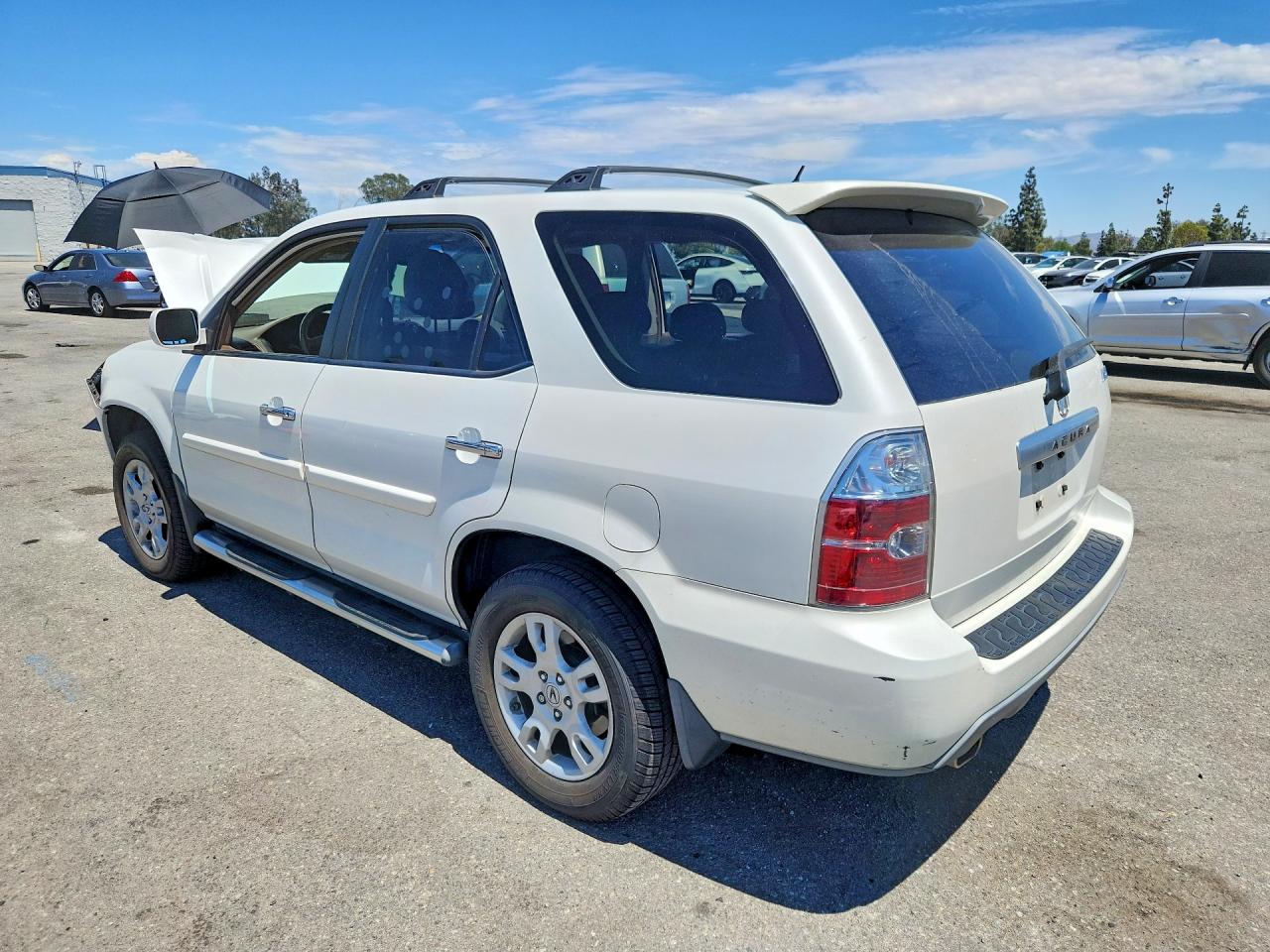 2005 Acura Mdx Touring White vin: 2HNYD18885H519768