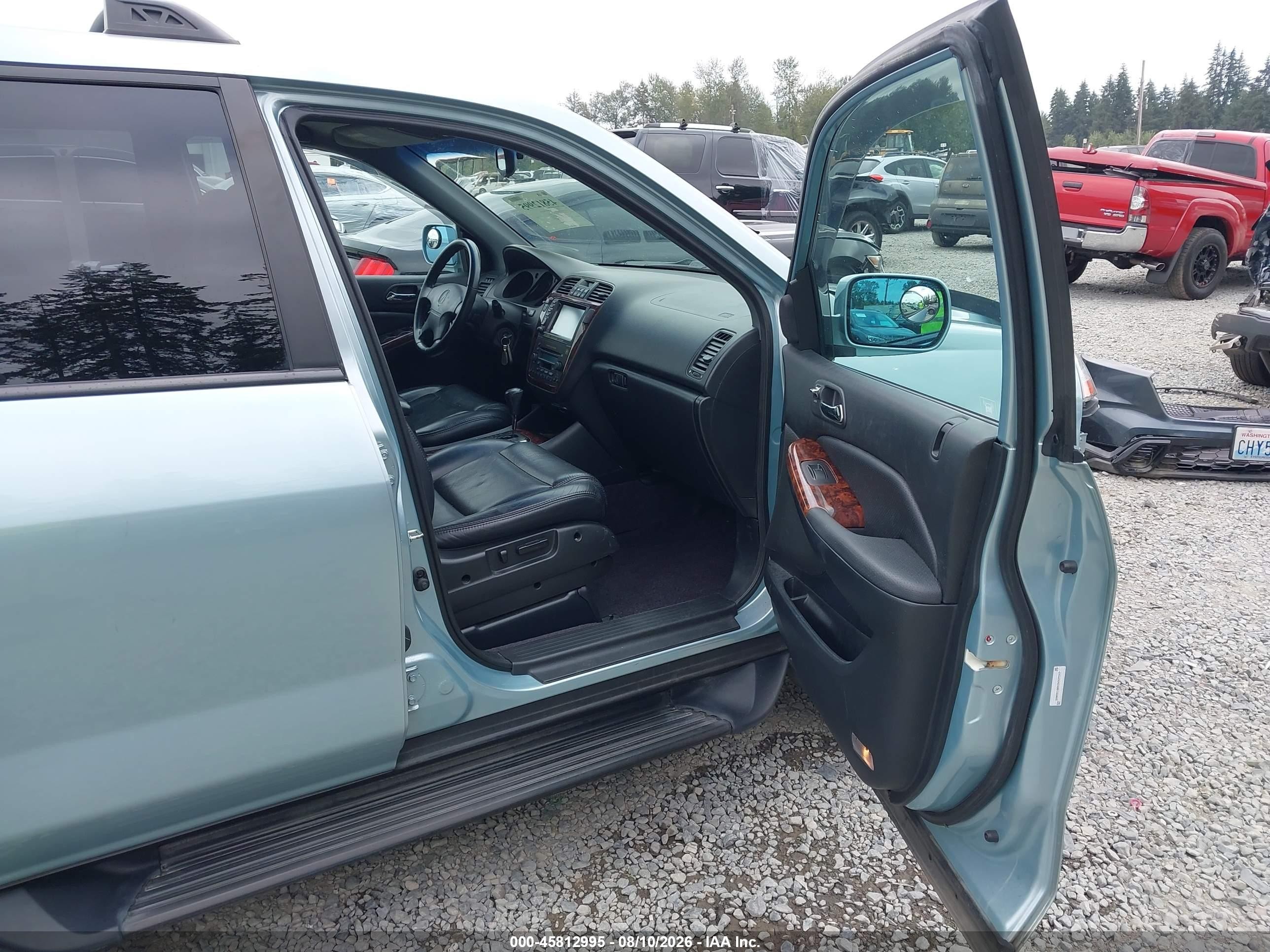 2002 Acura Mdx   Silver vin: 2HNYD188X2H537247