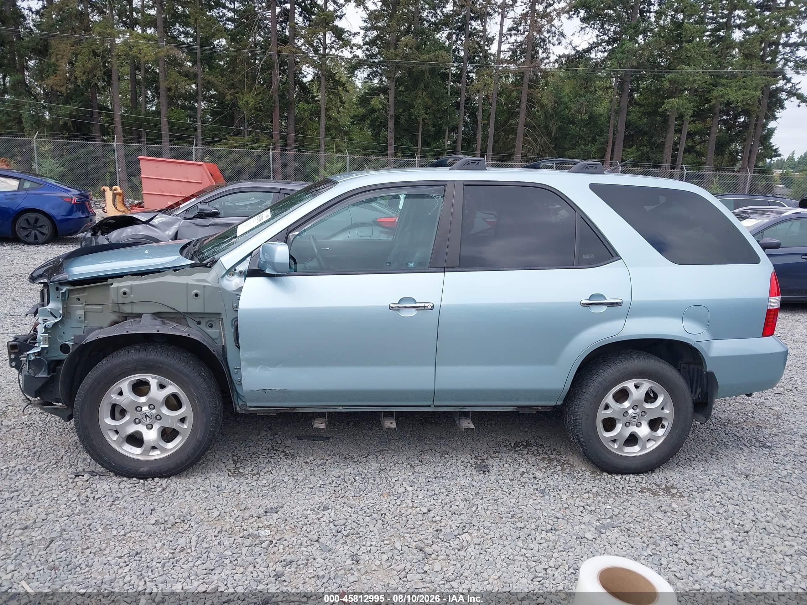 2002 Acura Mdx   Silver vin: 2HNYD188X2H537247