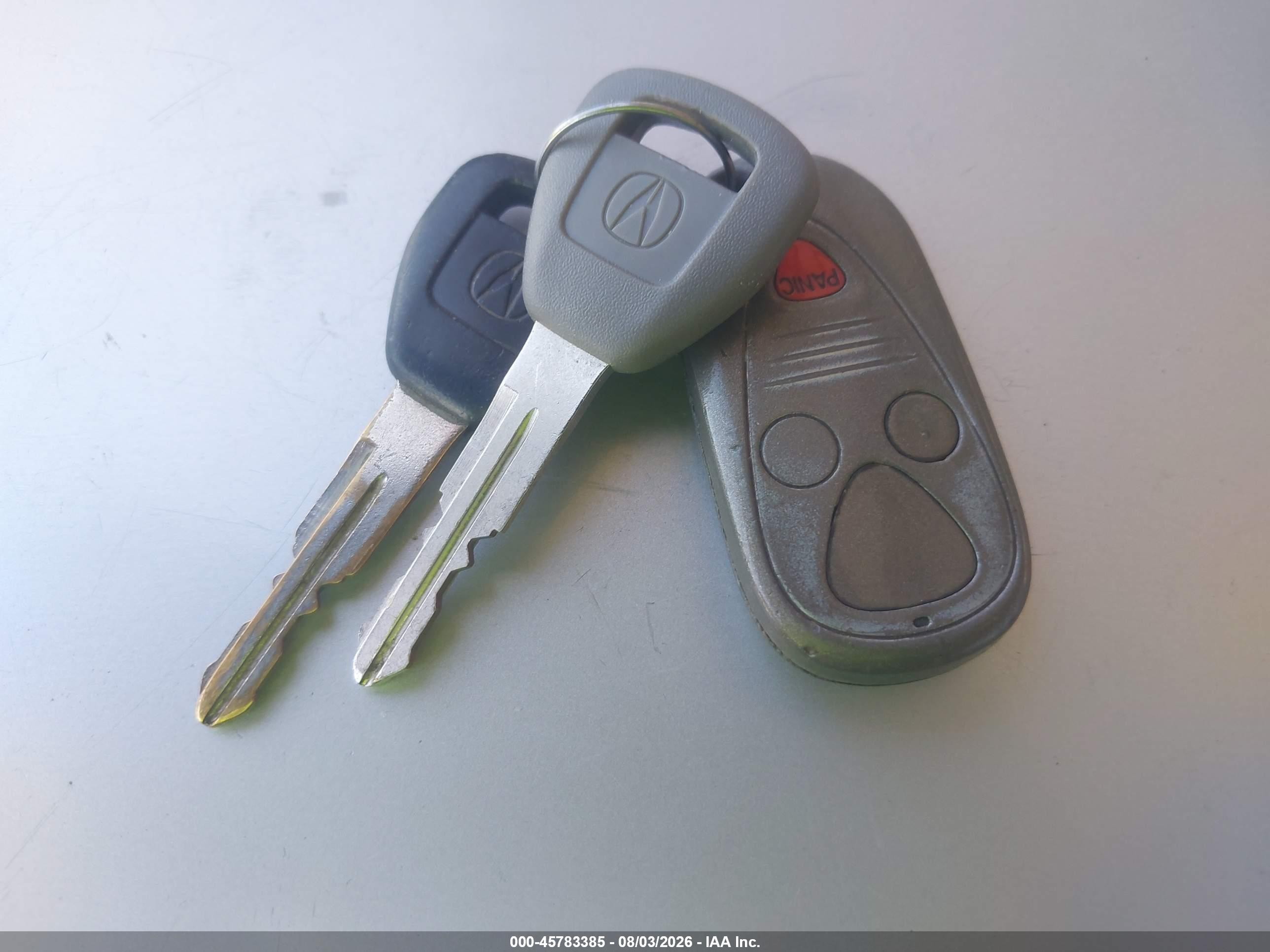 2003 Acura Mdx   Silver vin: 2HNYD18943H510782