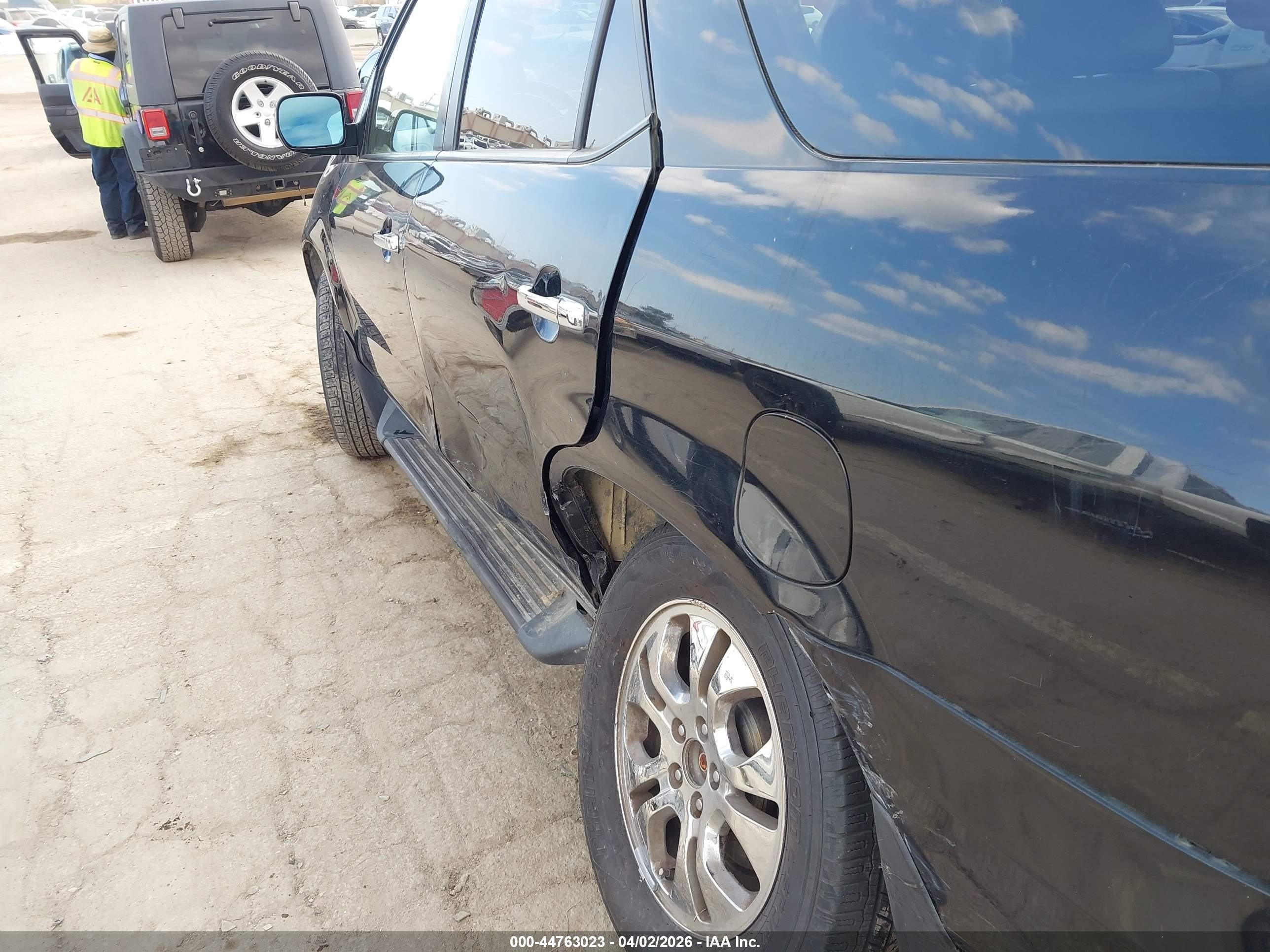 2003 Acura Mdx   Black vin: 2HNYD18973H509416