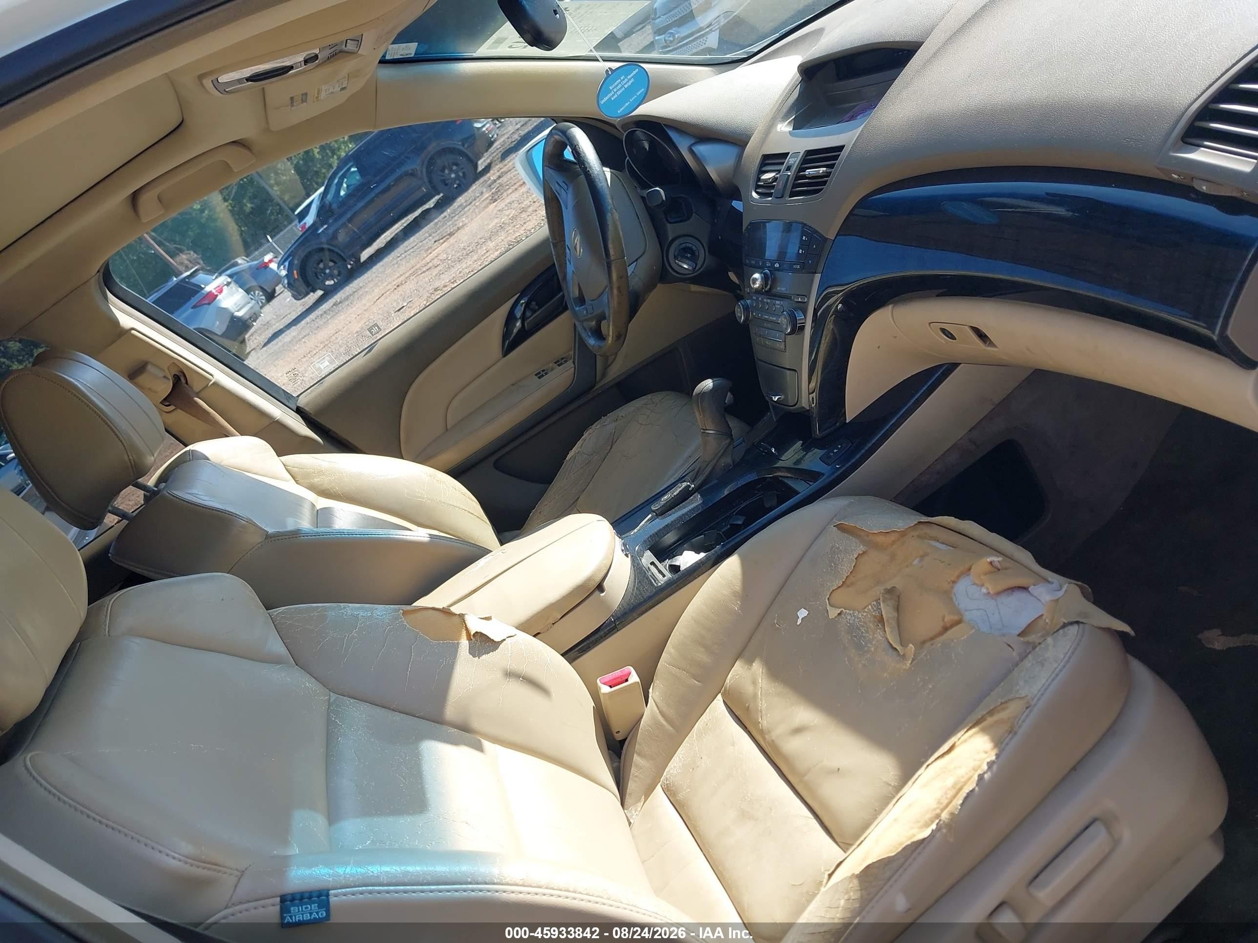 2007 Acura Mdx   White vin: 2HNYD28217H501939