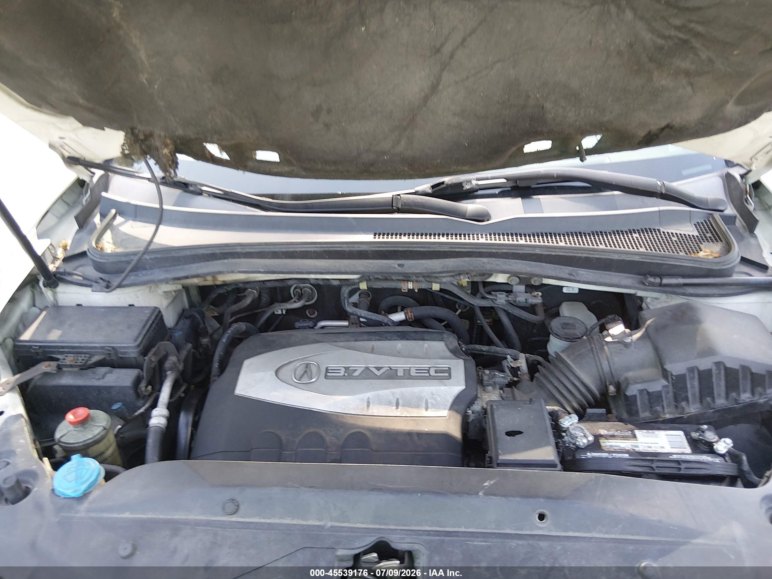 2007 Acura Mdx   White vin: 2HNYD28217H543477
