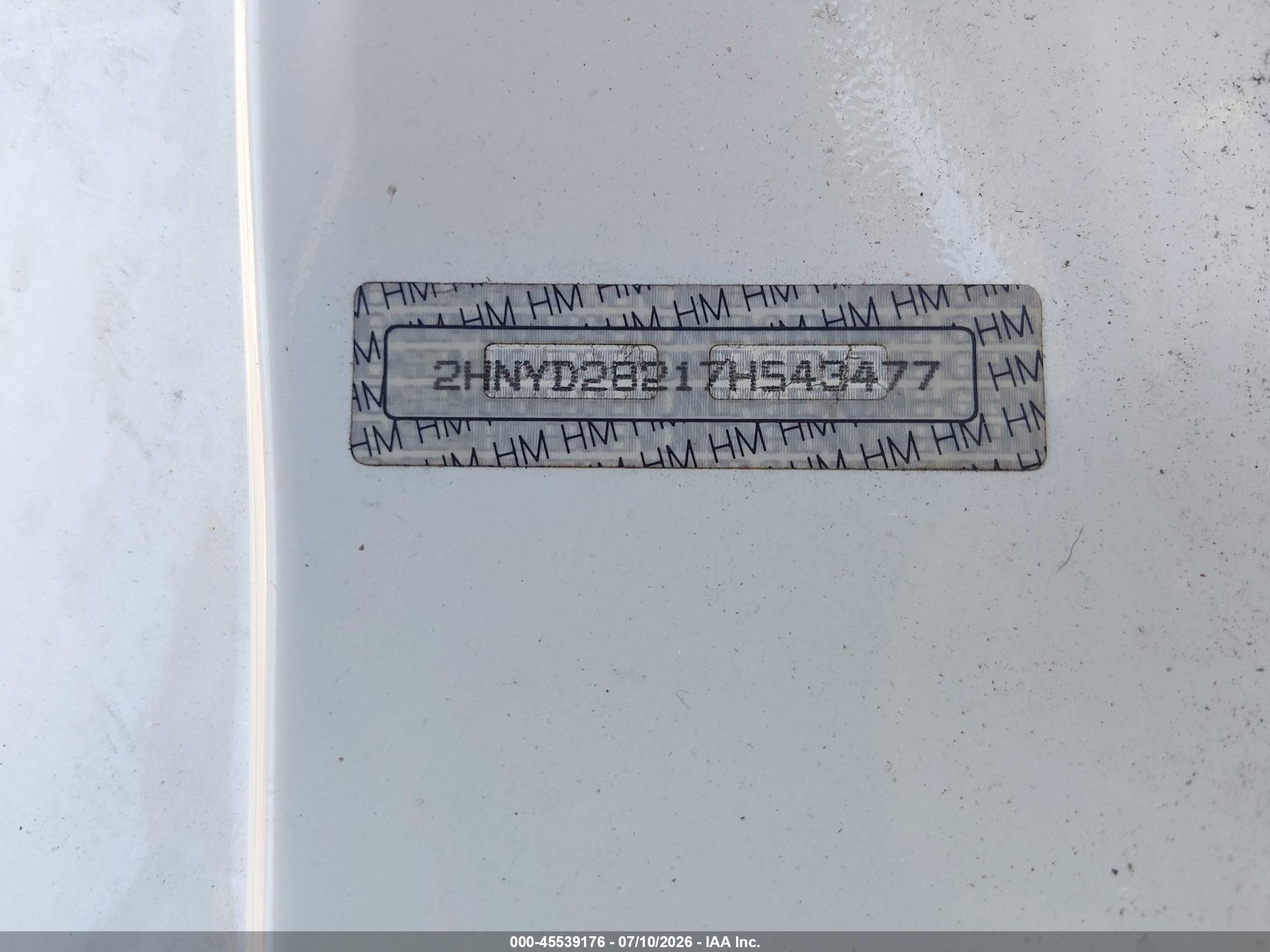 2007 Acura Mdx   White vin: 2HNYD28217H543477