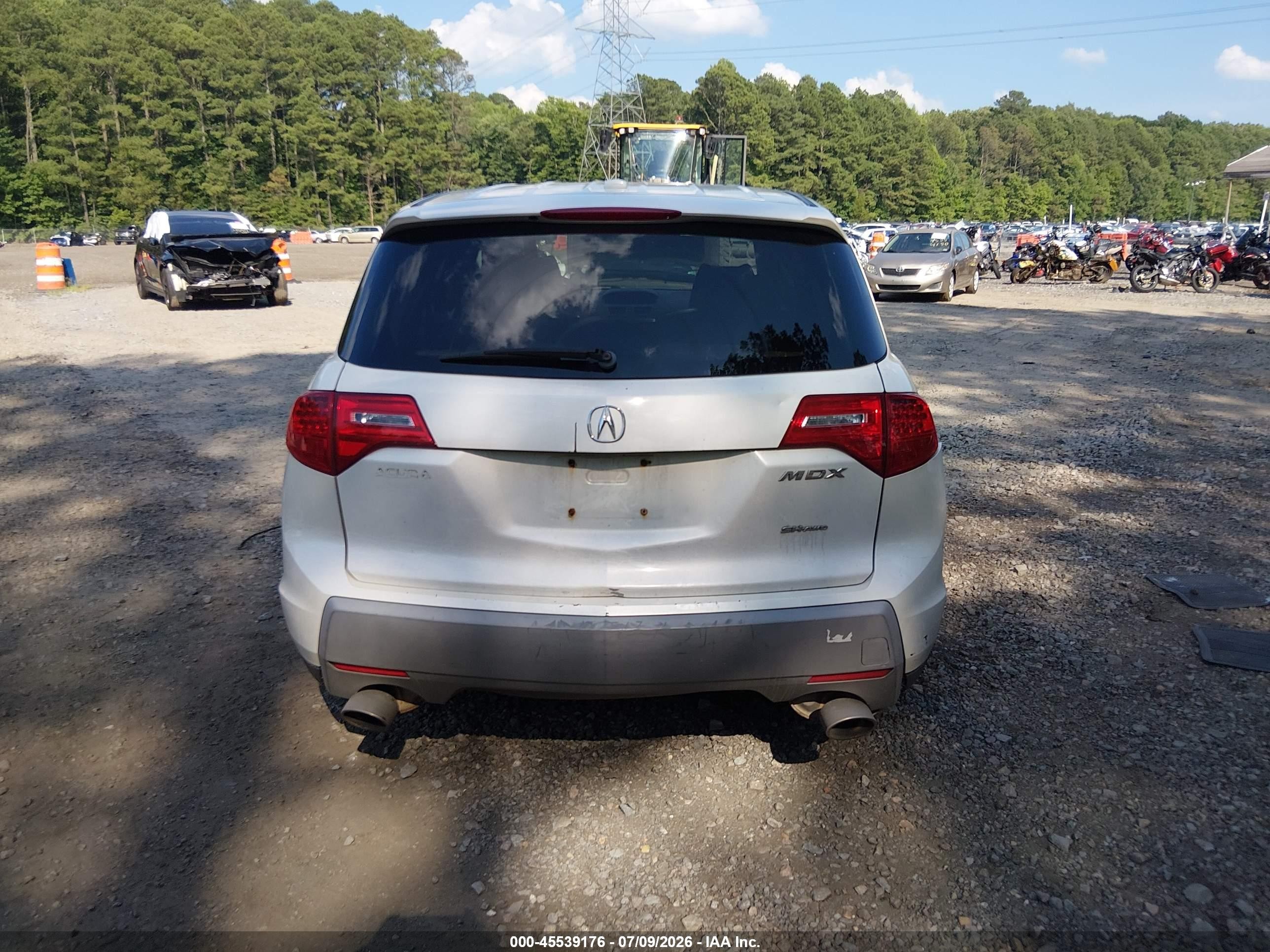2007 Acura Mdx   White vin: 2HNYD28217H543477