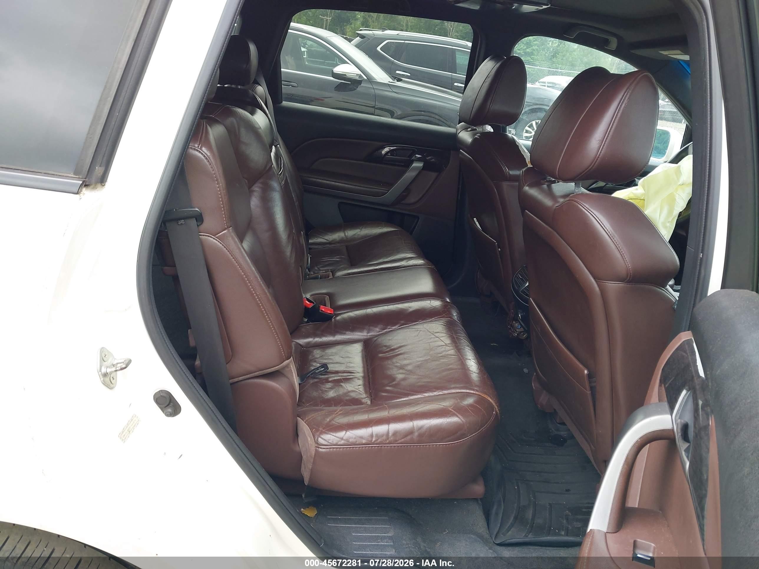 2007 Acura Mdx   White vin: 2HNYD28237H545473