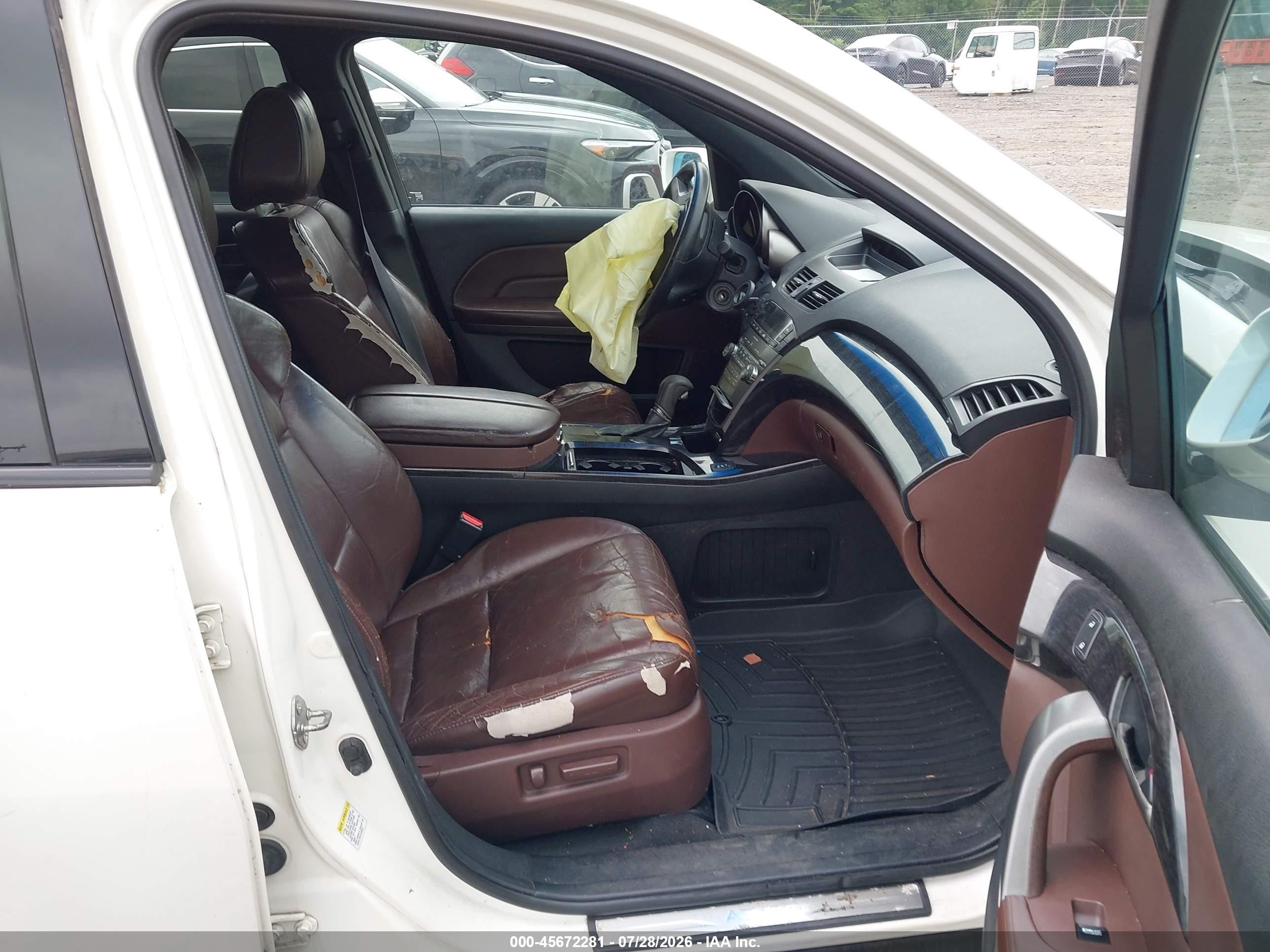 2007 Acura Mdx   White vin: 2HNYD28237H545473
