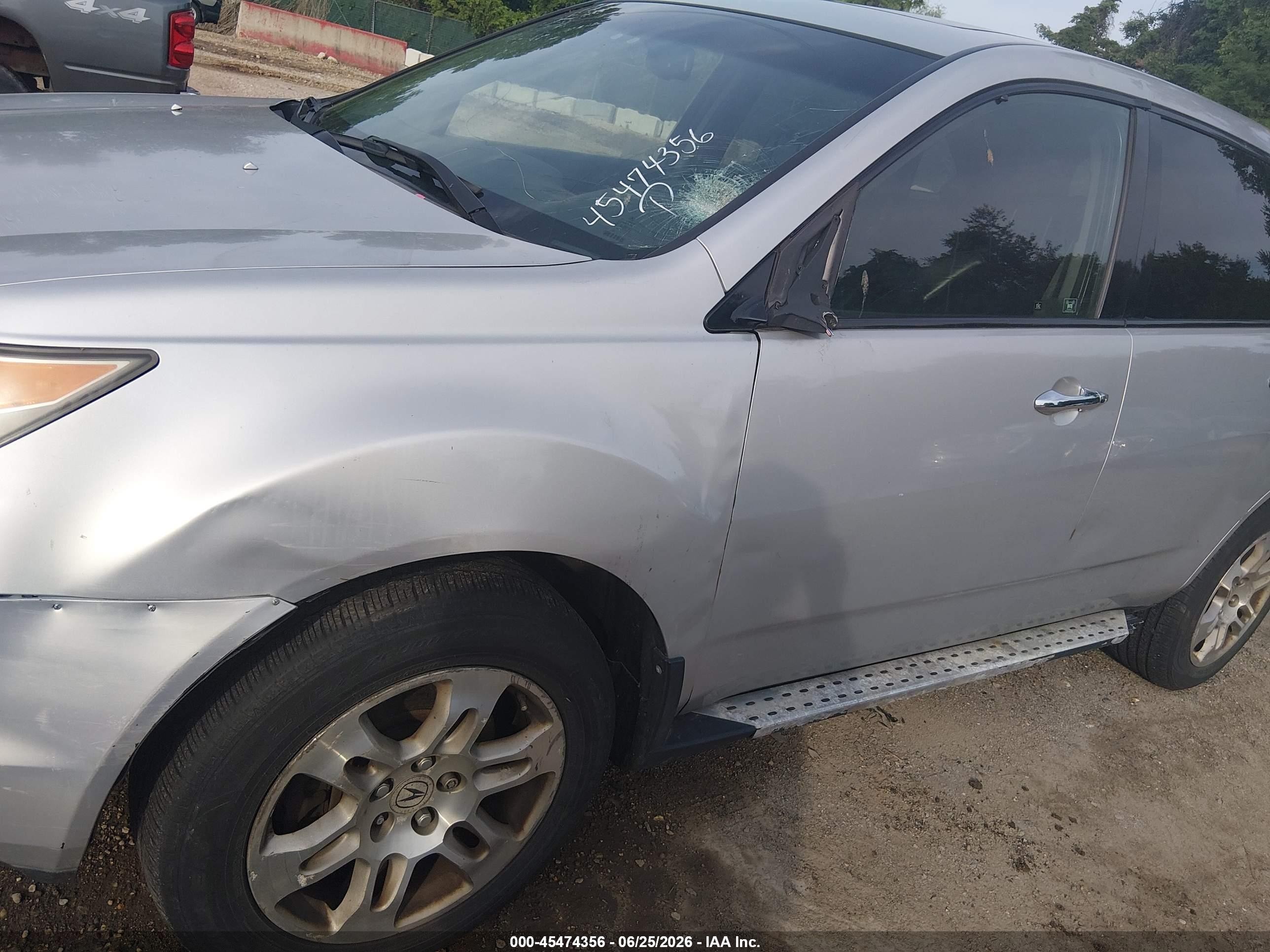 2009 Acura Mdx   Silver vin: 2HNYD28279H533698