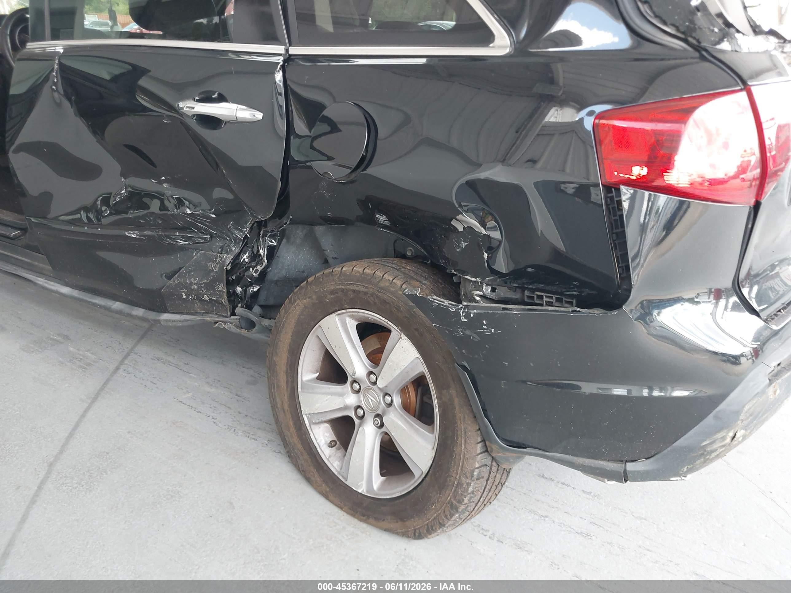 2010 Acura Mdx   Black vin: 2HNYD2H20AH510199
