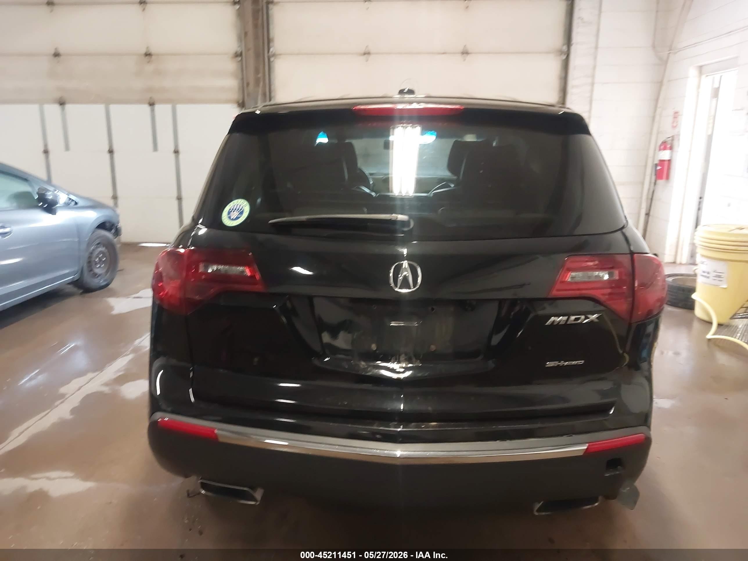 2013 Acura Mdx   Black vin: 2HNYD2H21DH500818