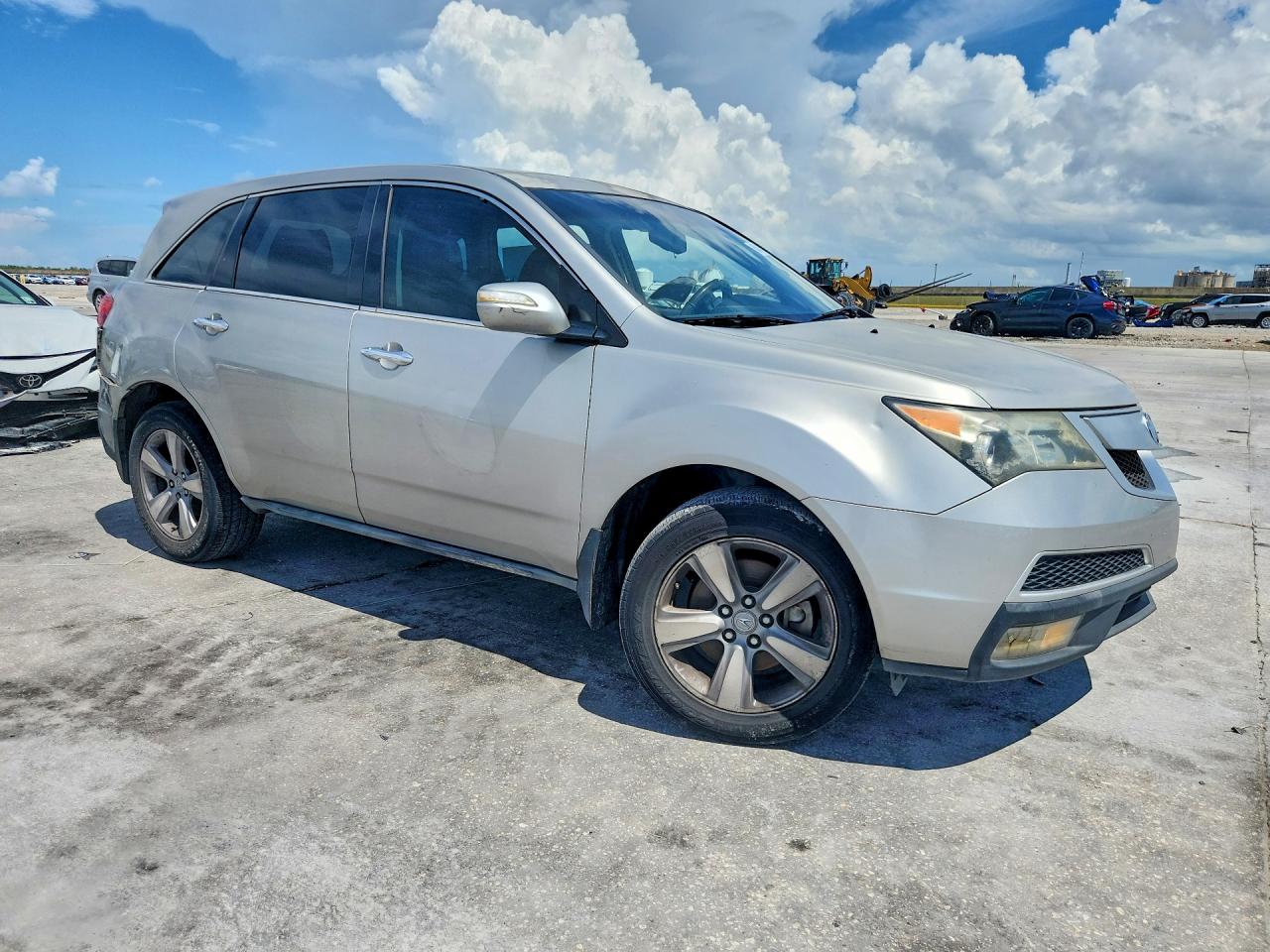 2013 Acura Mdx Серебряный vin: 2HNYD2H21DH501628