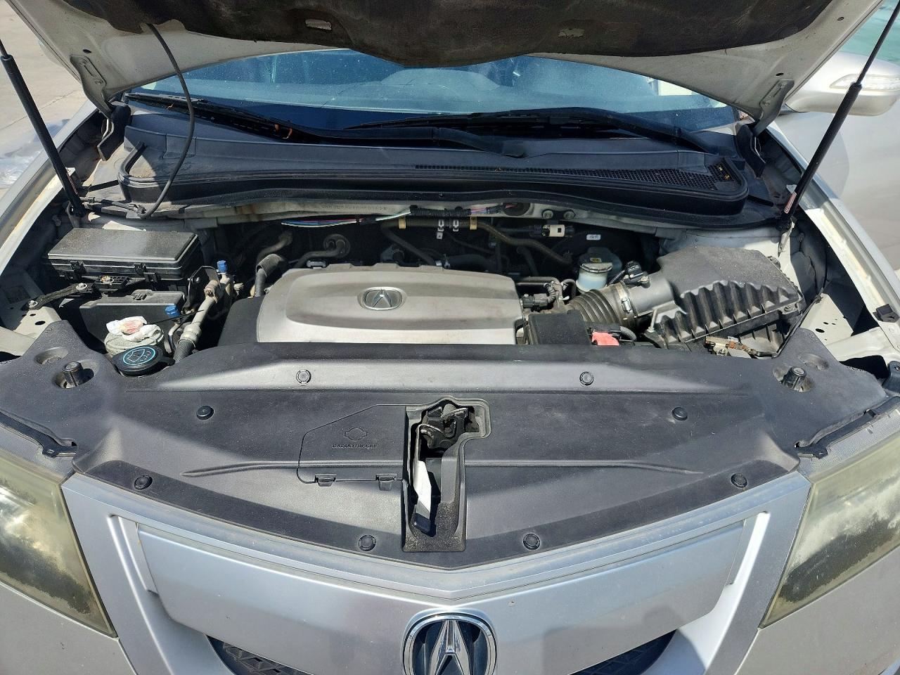 2013 Acura Mdx Серебряный vin: 2HNYD2H21DH501628