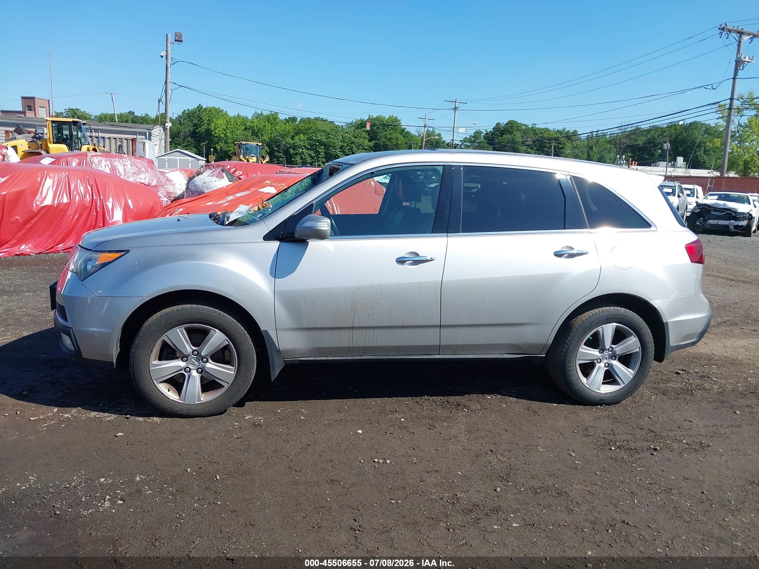2013 Acura Mdx   Silver vin: 2HNYD2H21DH513018