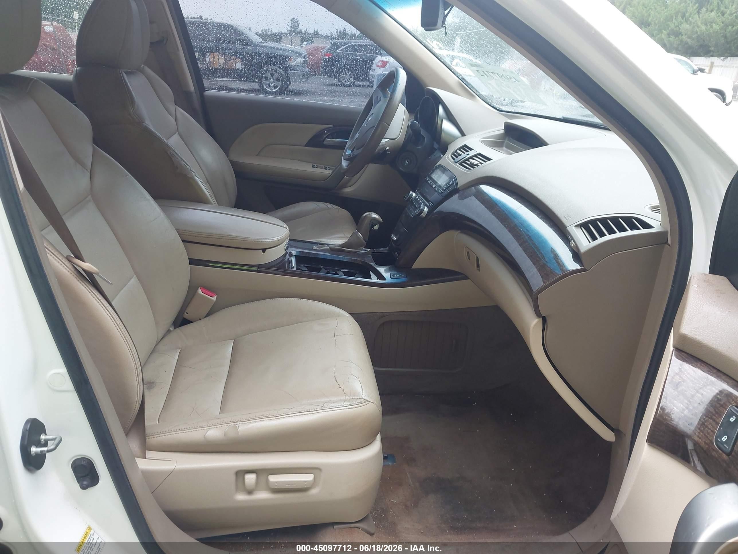 2010 Acura Mdx   White vin: 2HNYD2H22AH509376