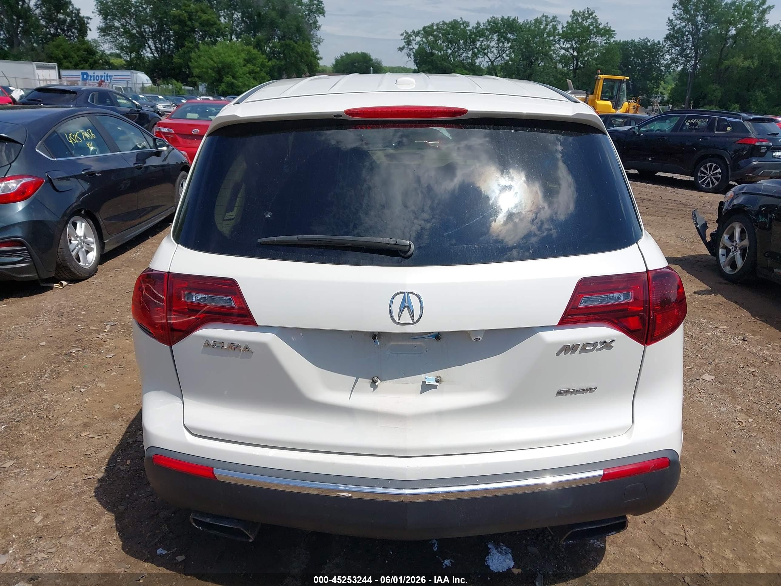 2012 Acura Mdx   White vin: 2HNYD2H22CH521160