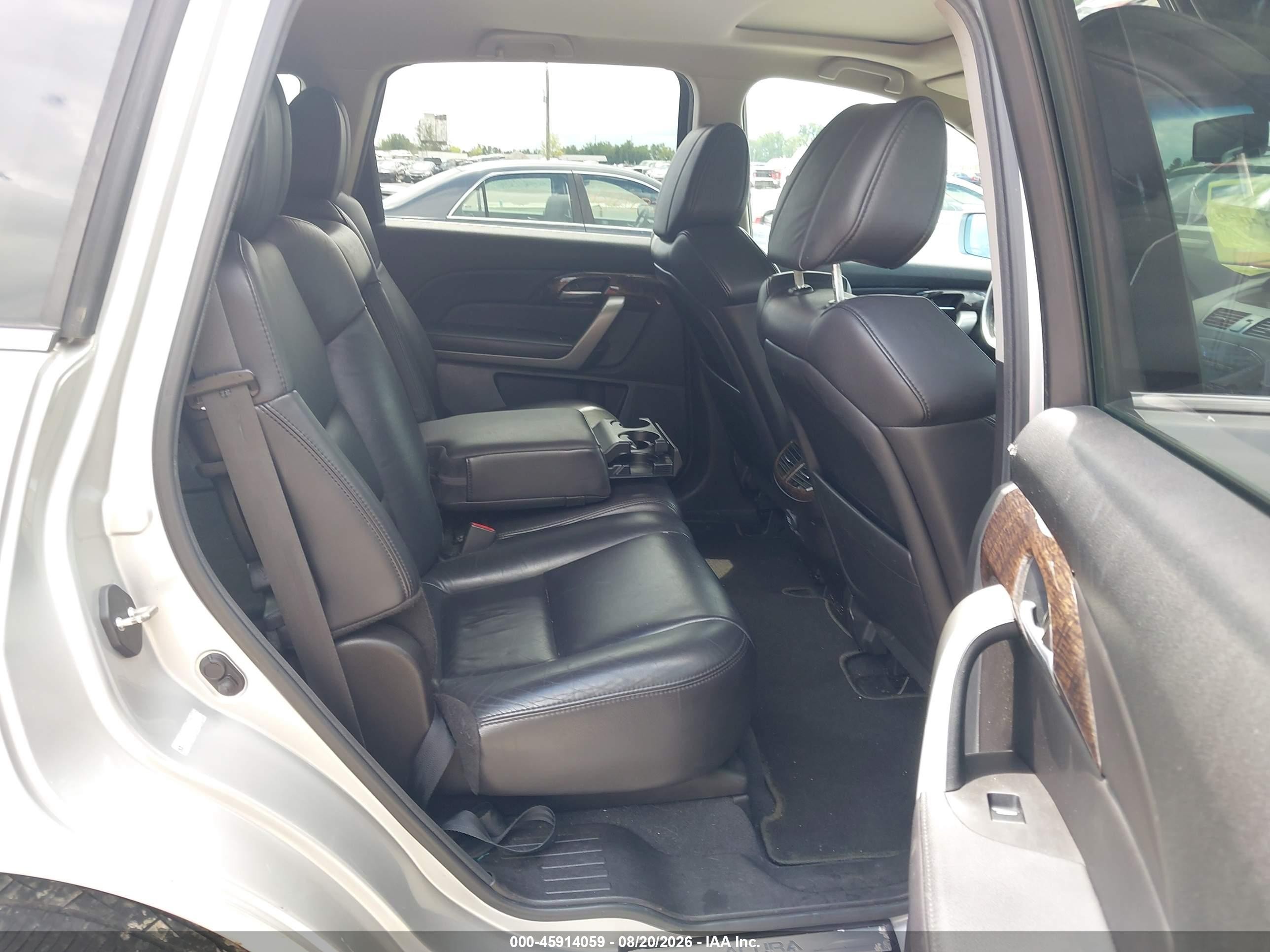 2012 Acura Mdx   Silver vin: 2HNYD2H22CH539142