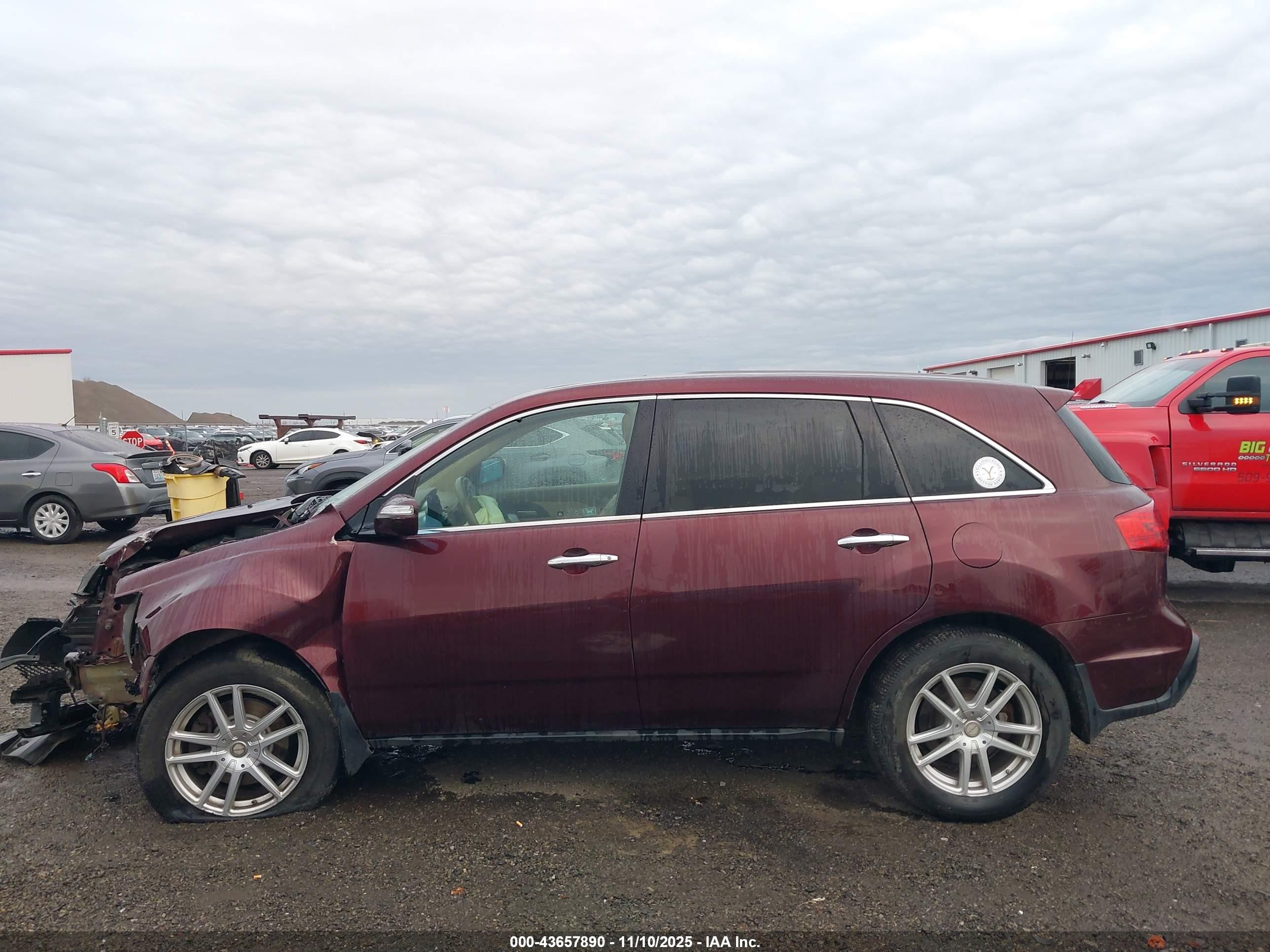 2012 Acura Mdx   Maroon vin: 2HNYD2H23CH526061