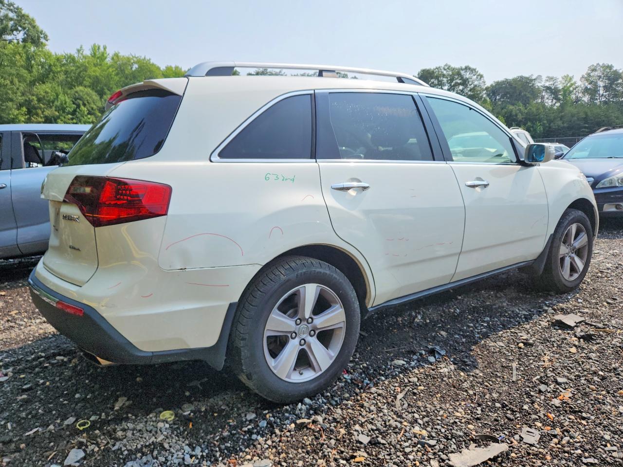 2013 Acura Mdx White vin: 2HNYD2H23DH519709