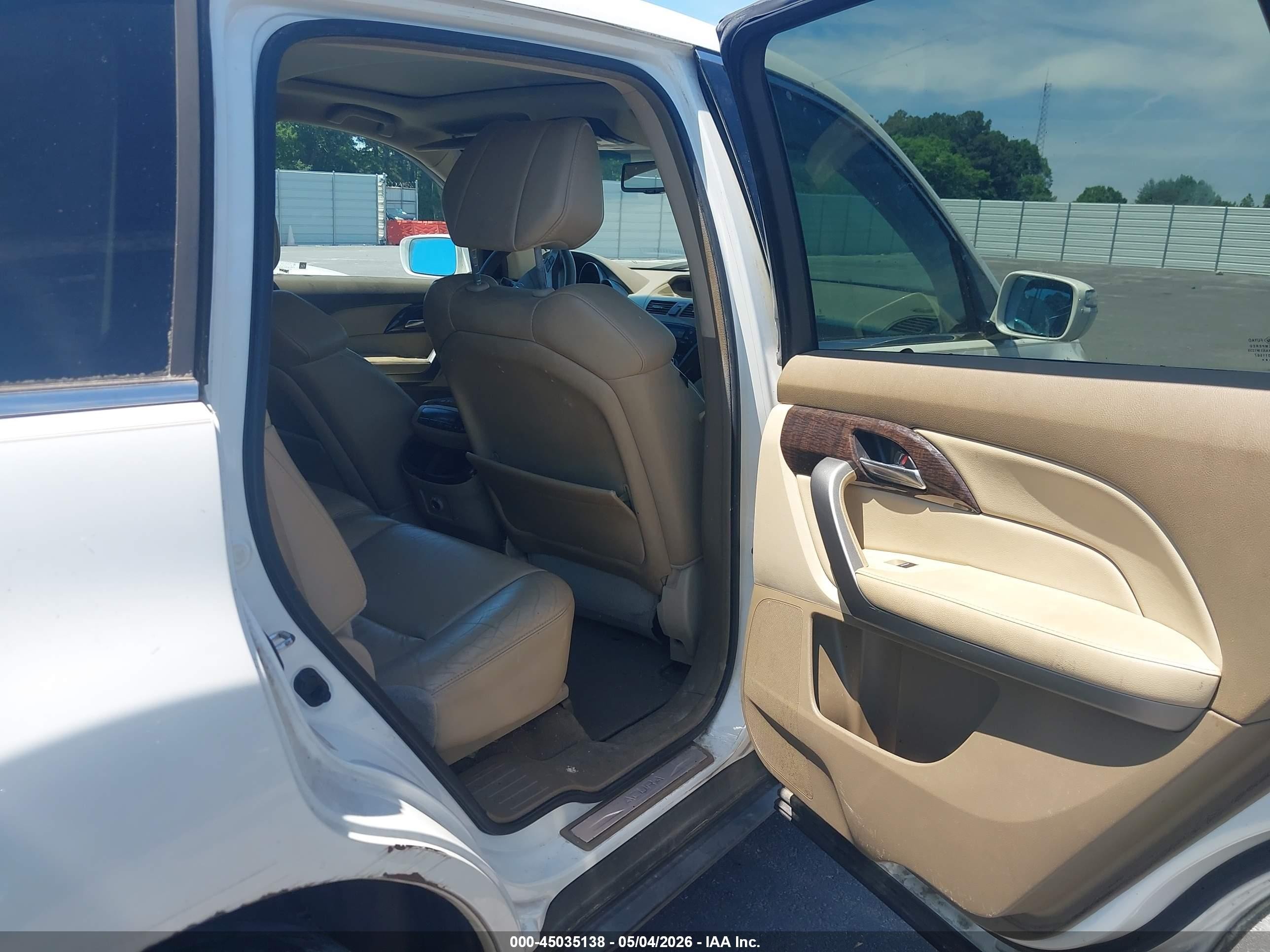 2013 Acura Mdx   Белый vin: 2HNYD2H23DH524537